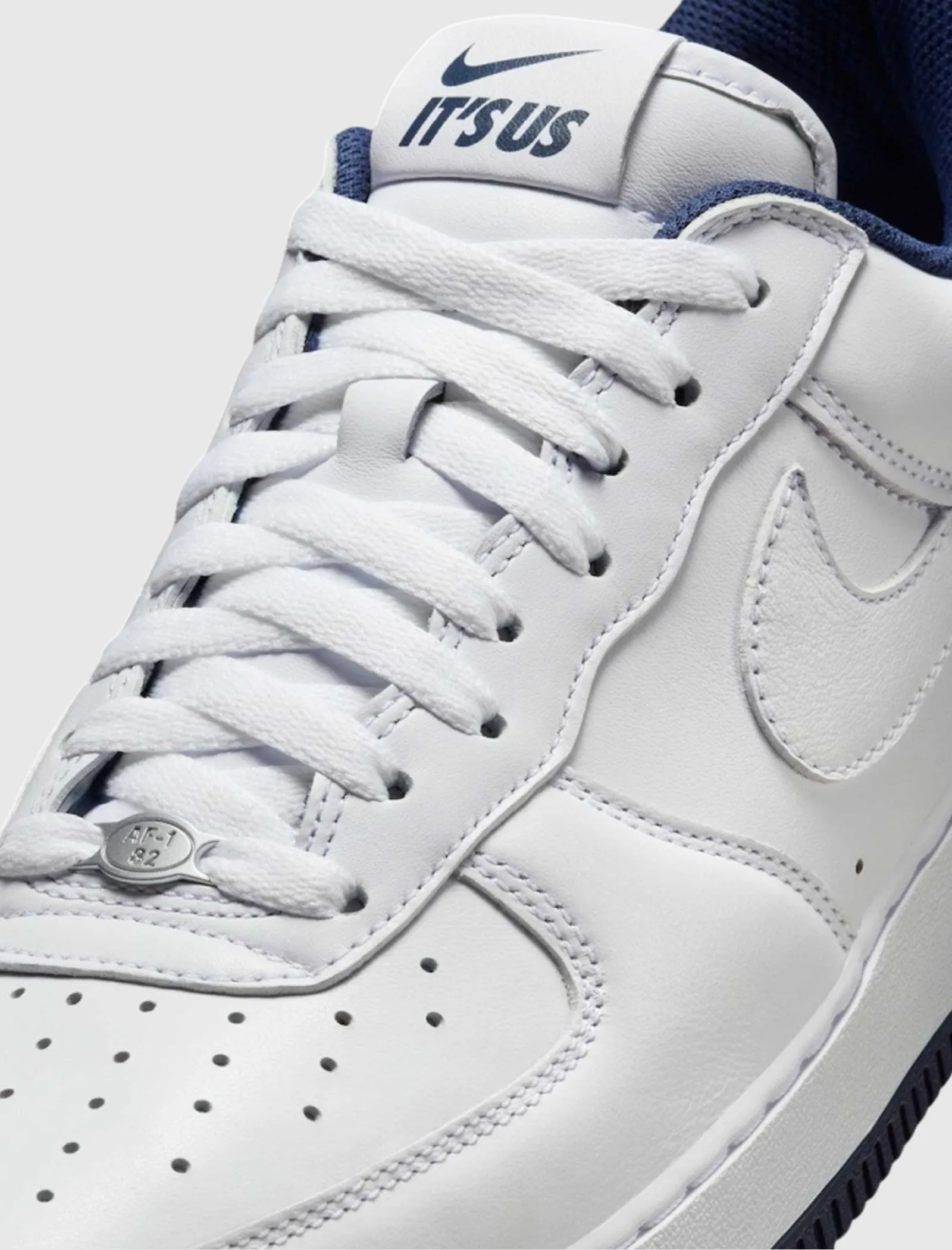LIL YACHTY X AIR FORCE 1 CONCRETE BOYS "WHITE/MIDNIGHT NAVY" Street Glow