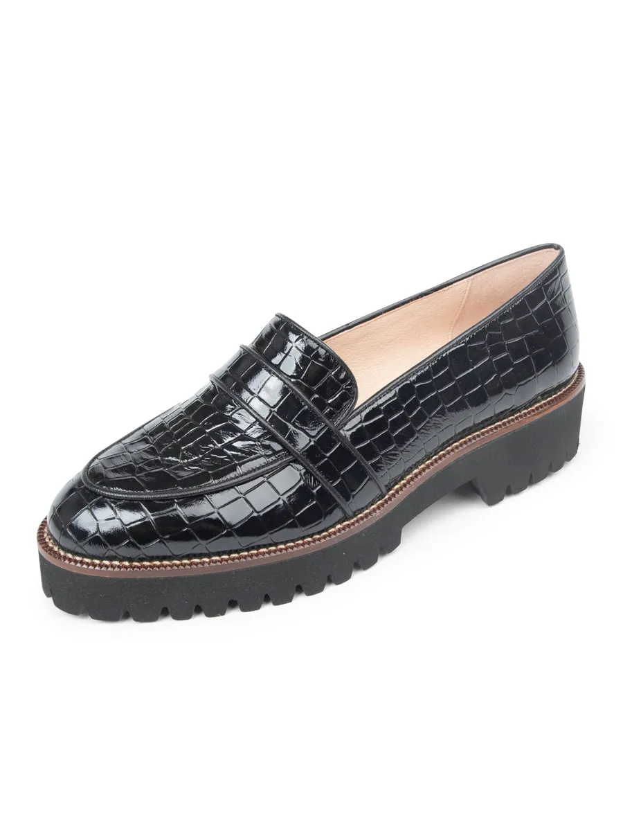 Antique Glow Vienna Lug Sole Loafer