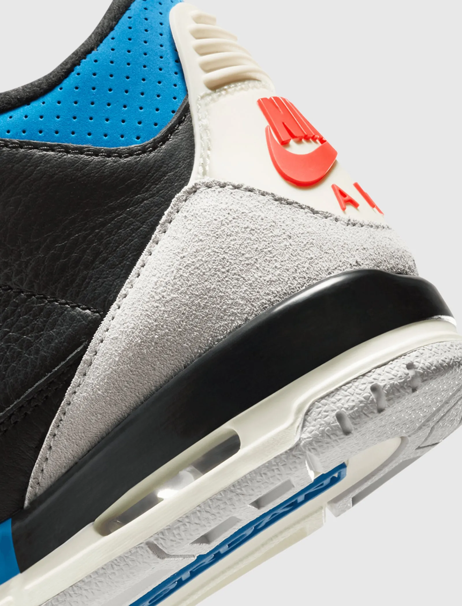 AIR JORDAN 3 RETRO "RARE AIR" GS Shiny Tone