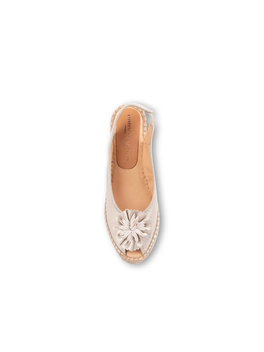 Throw Hike Bright Hike Vero Flower Embellished Espadrille
