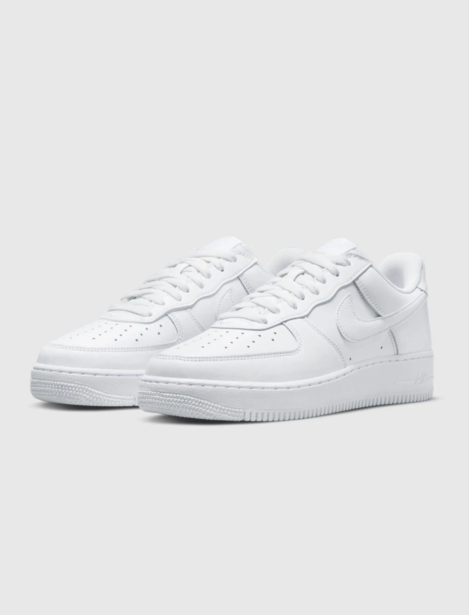 AIR FORCE 1 LOW "SINCE 82" World Walk