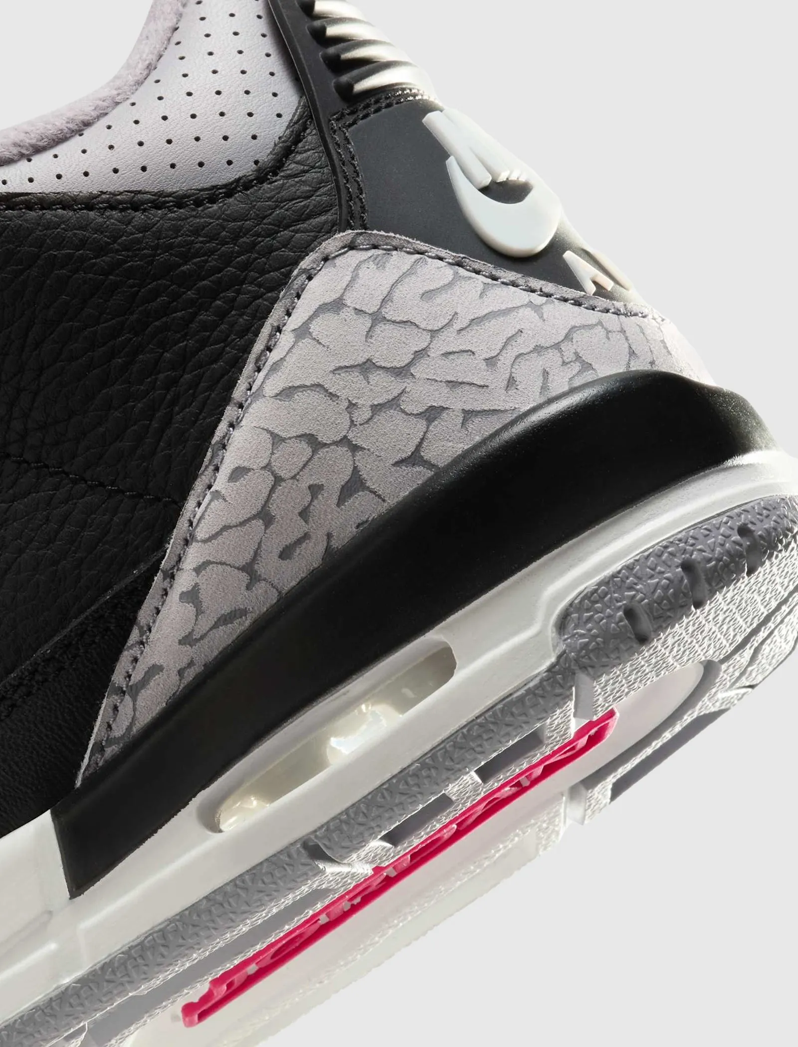 AIR JORDAN 3 RETRO "BLACK CEMENT" GS Flexible Fit Busy Professionals Curve Hug