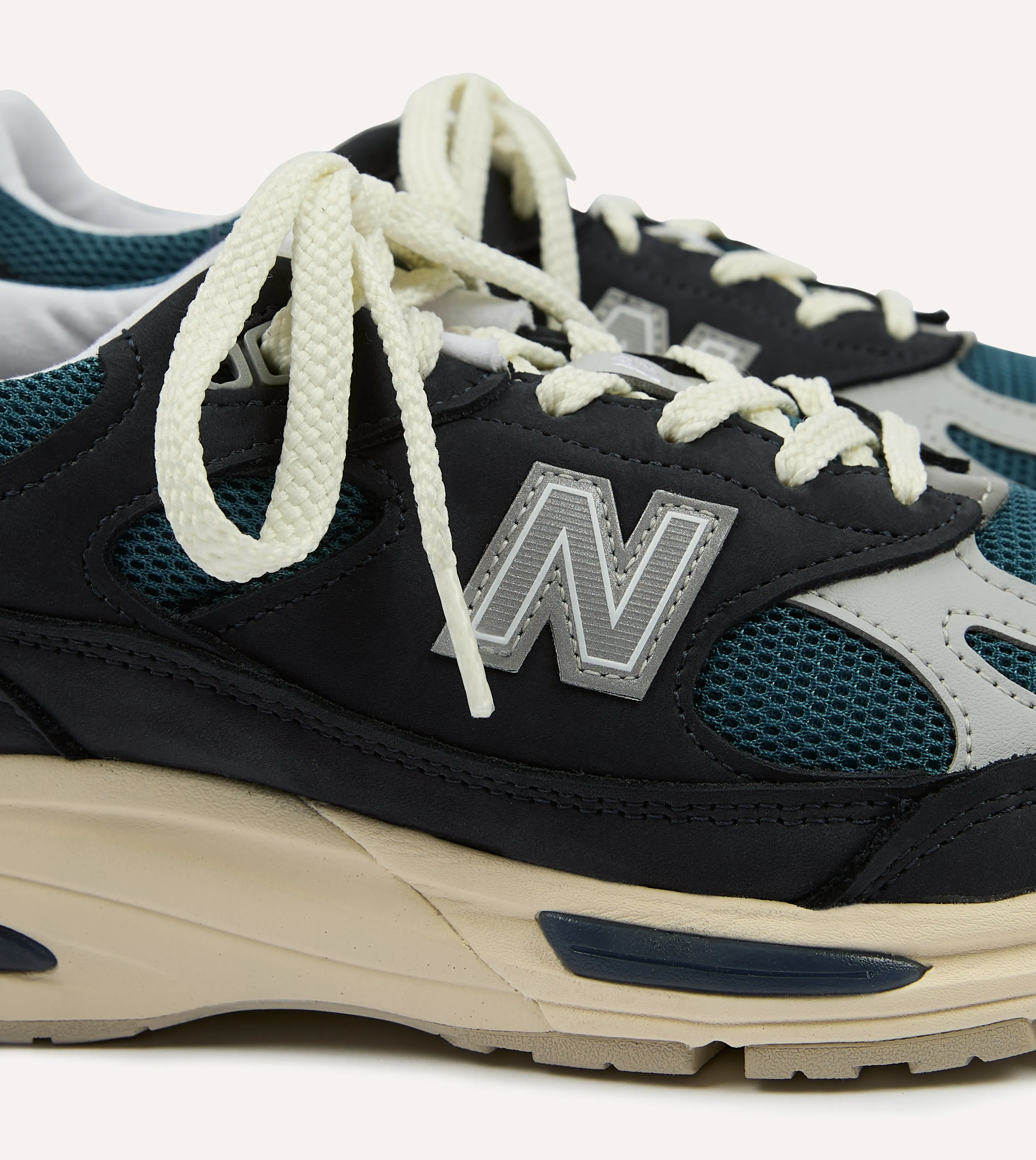 Snow Ride Stone Grip New Balance Navy 'Vintage Sport' Made in UK 991v2 Trainers