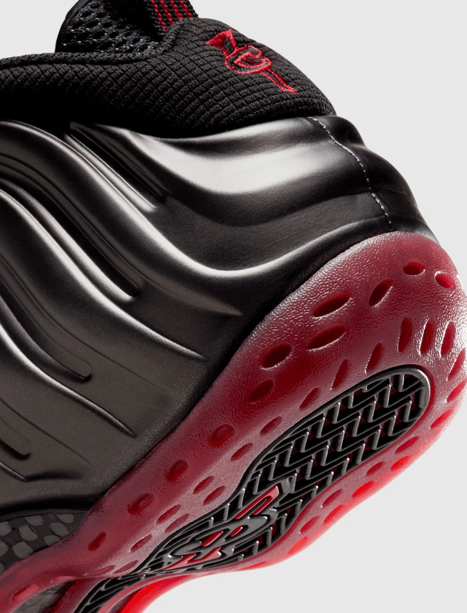 Rubber Sole Non Slip Standing Workers AIR FOAMPOSITE ONE "BLACK/VARSITY RED"