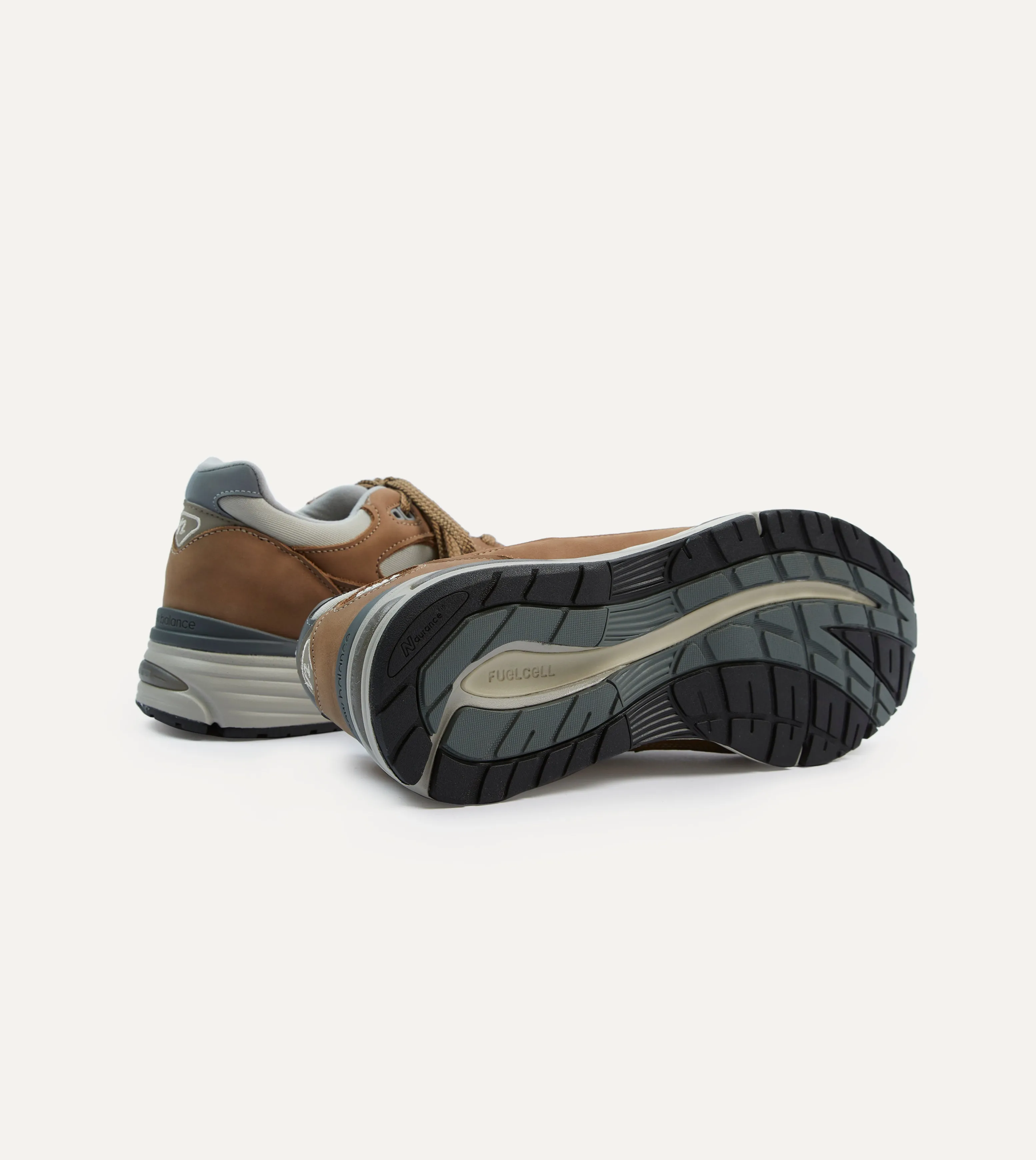 Date night City Edge New Balance Coco Mocca Made in UK 991v2 Trainers