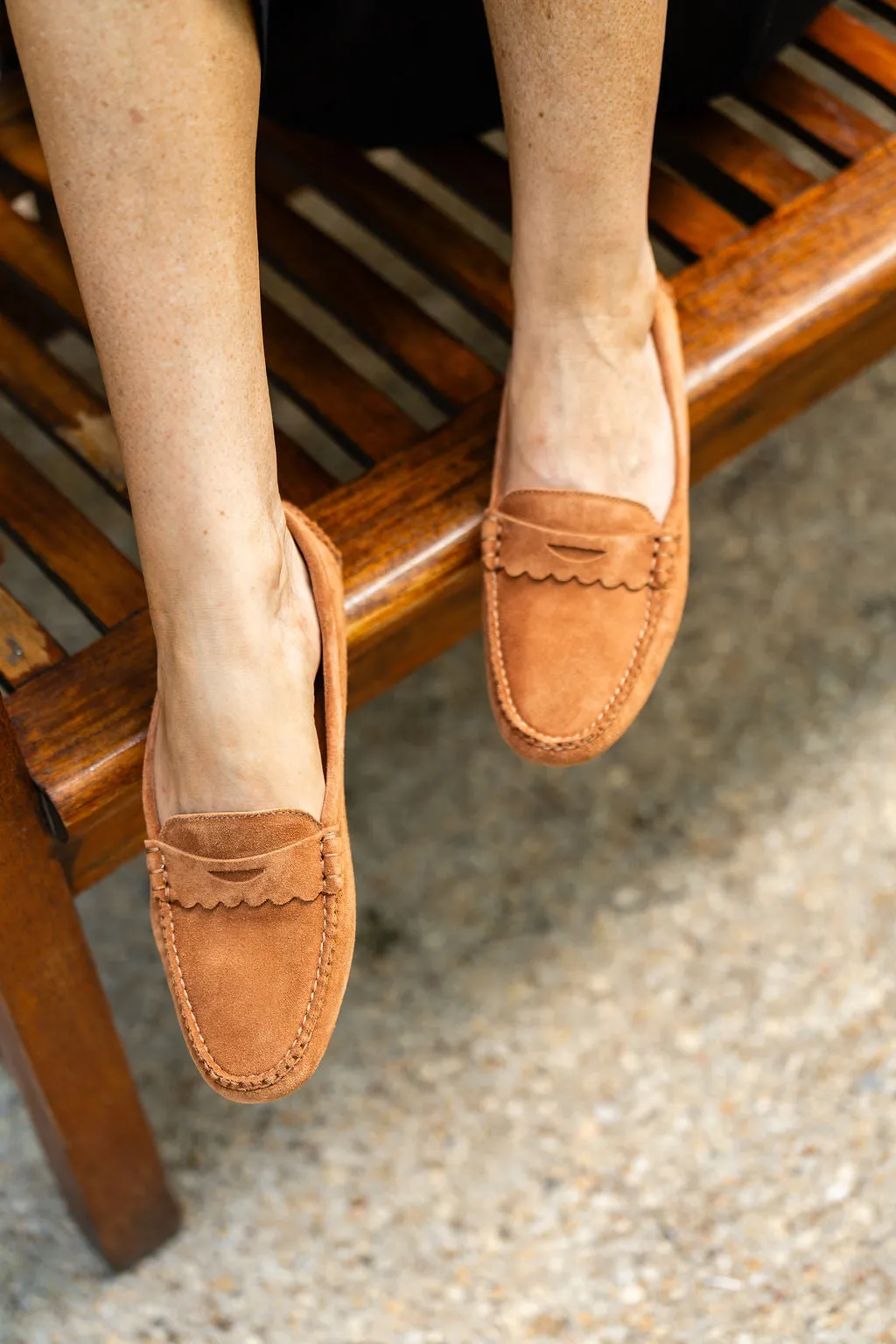 Match Fit Slip Resistant All Weather Janet Scalloped Penny Loafer Driving Shoe