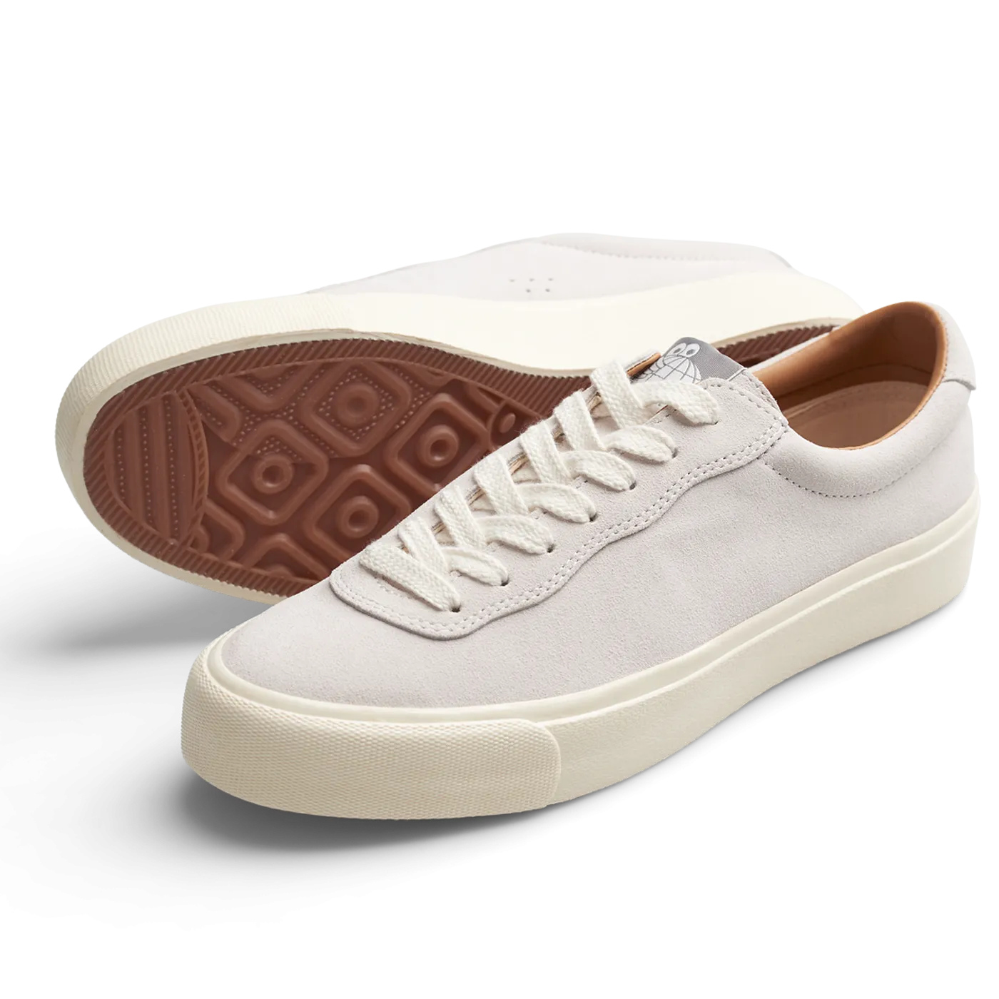 high quality build High Top Style Last Resort VM001 Suede Lo White/White Skateboard Shoe