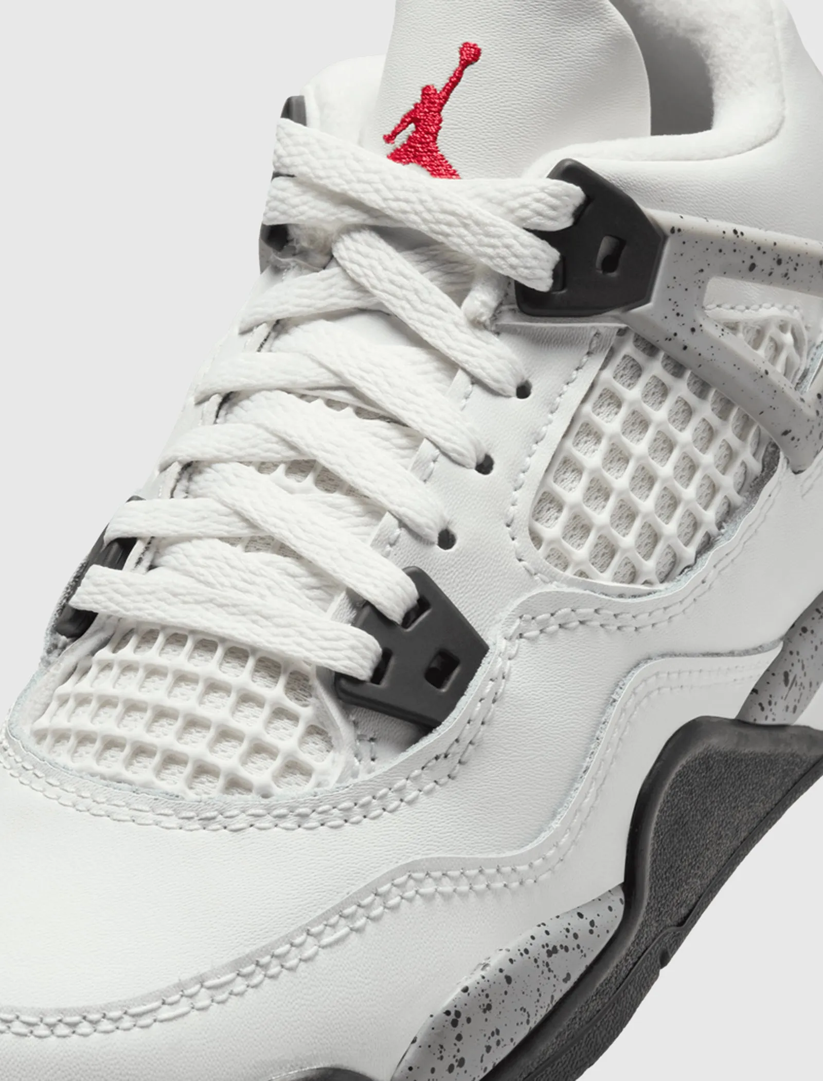 Leather Touch Light Run AIR JORDAN 4 RETRO "WHITE CEMENT" PS