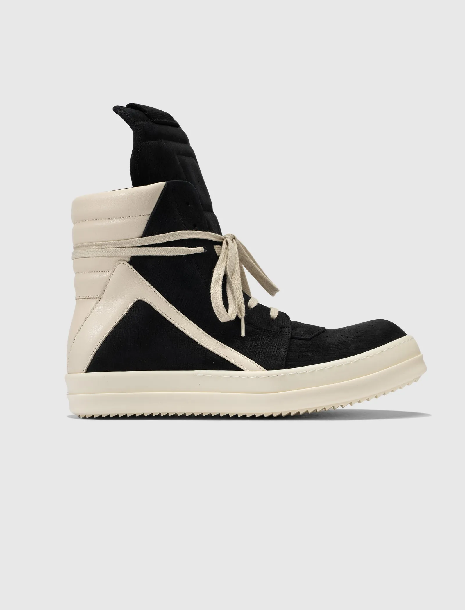 Sweat Resistant Standing Workers GEOBASKET SNEAKERS