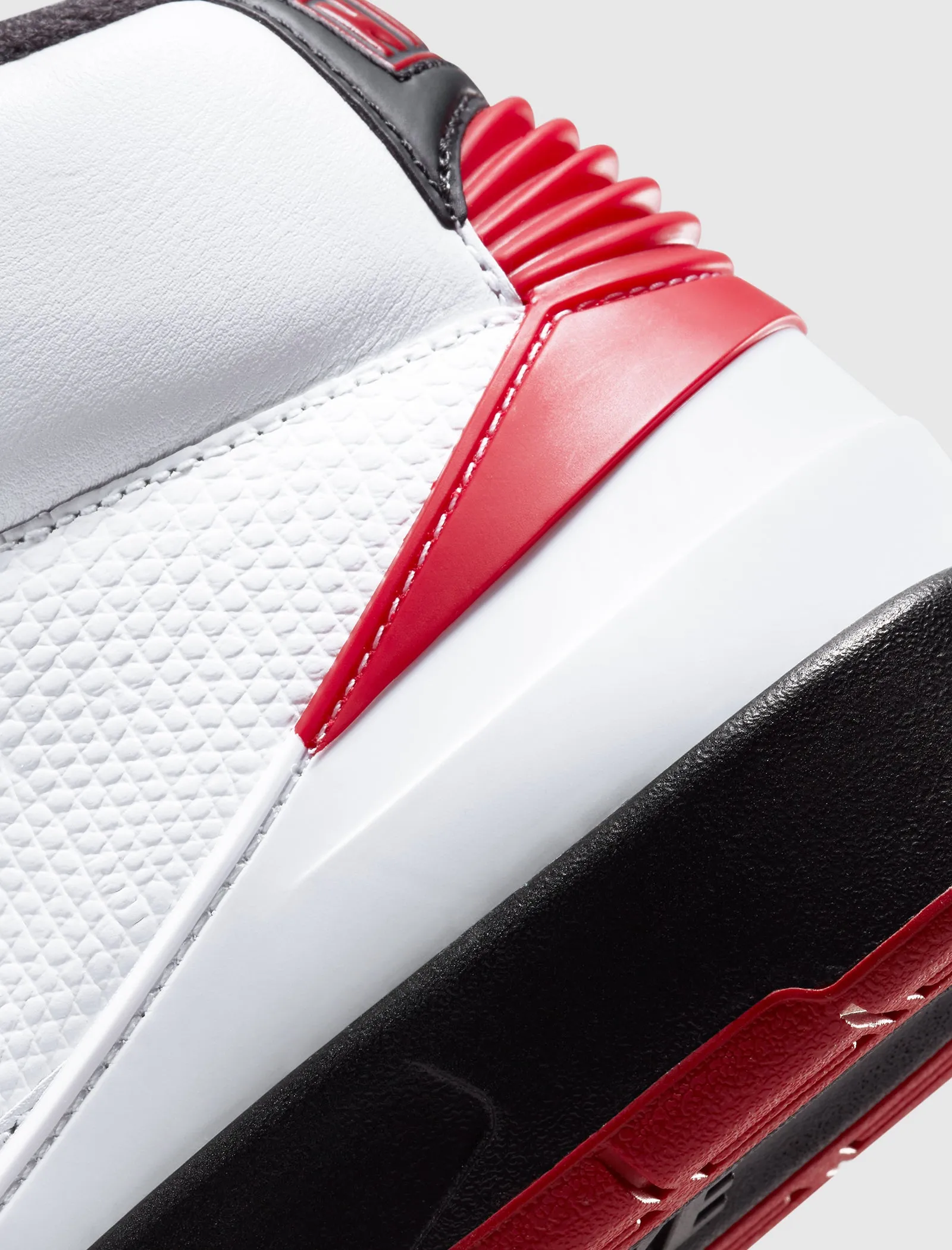 Quick Step WOMEN'S AIR JORDAN 2 RETRO "CHICAGO"