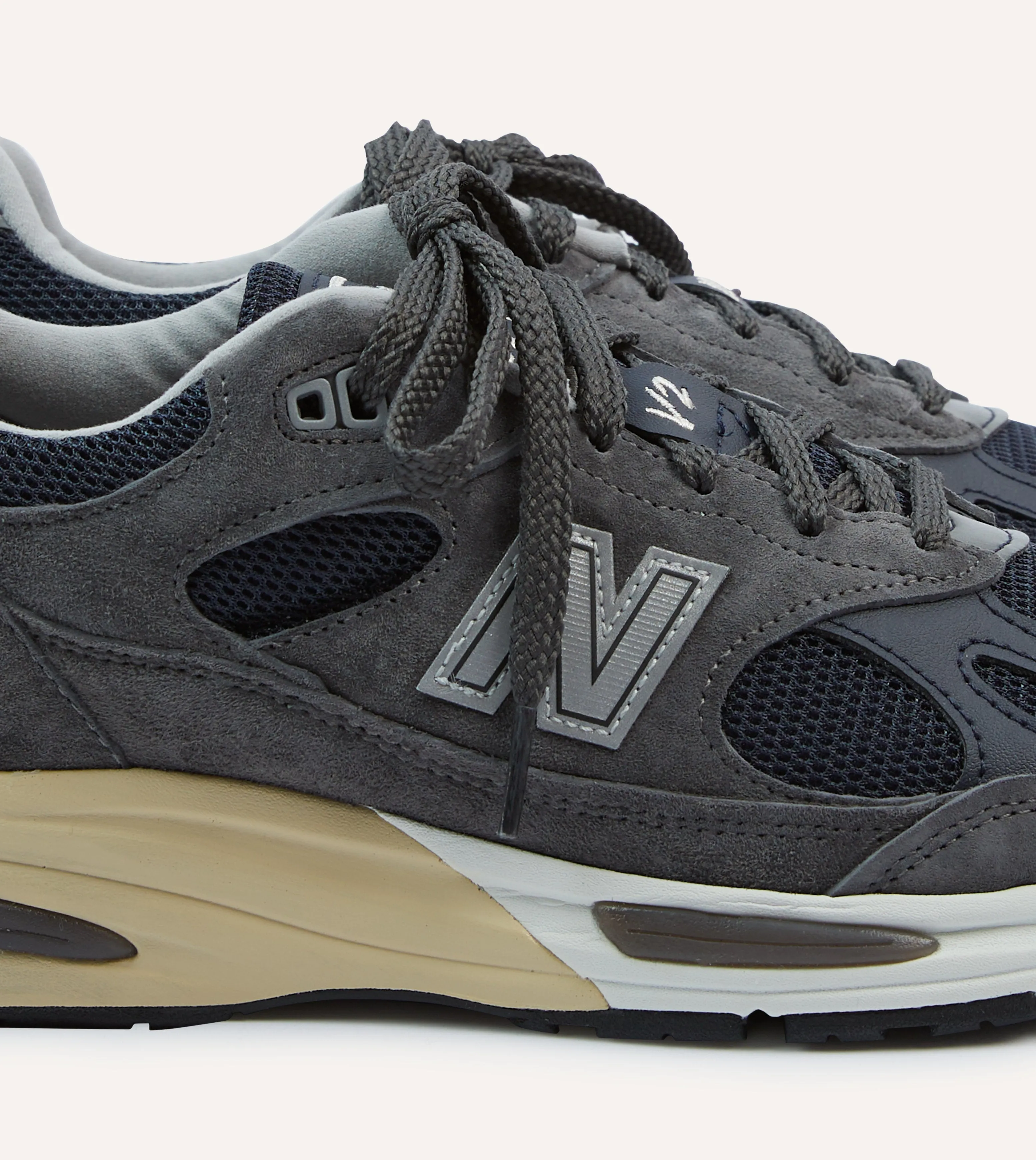 New Balance Dark Gull Grey Made in UK 991v2 Trainers Galaxy Tone Formal Mode