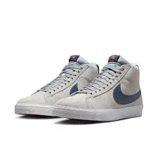 Nike SB Zoom Blazer Mid Shoes - Wolf Grey/Midnight Navy Soft Step Rapid Step
