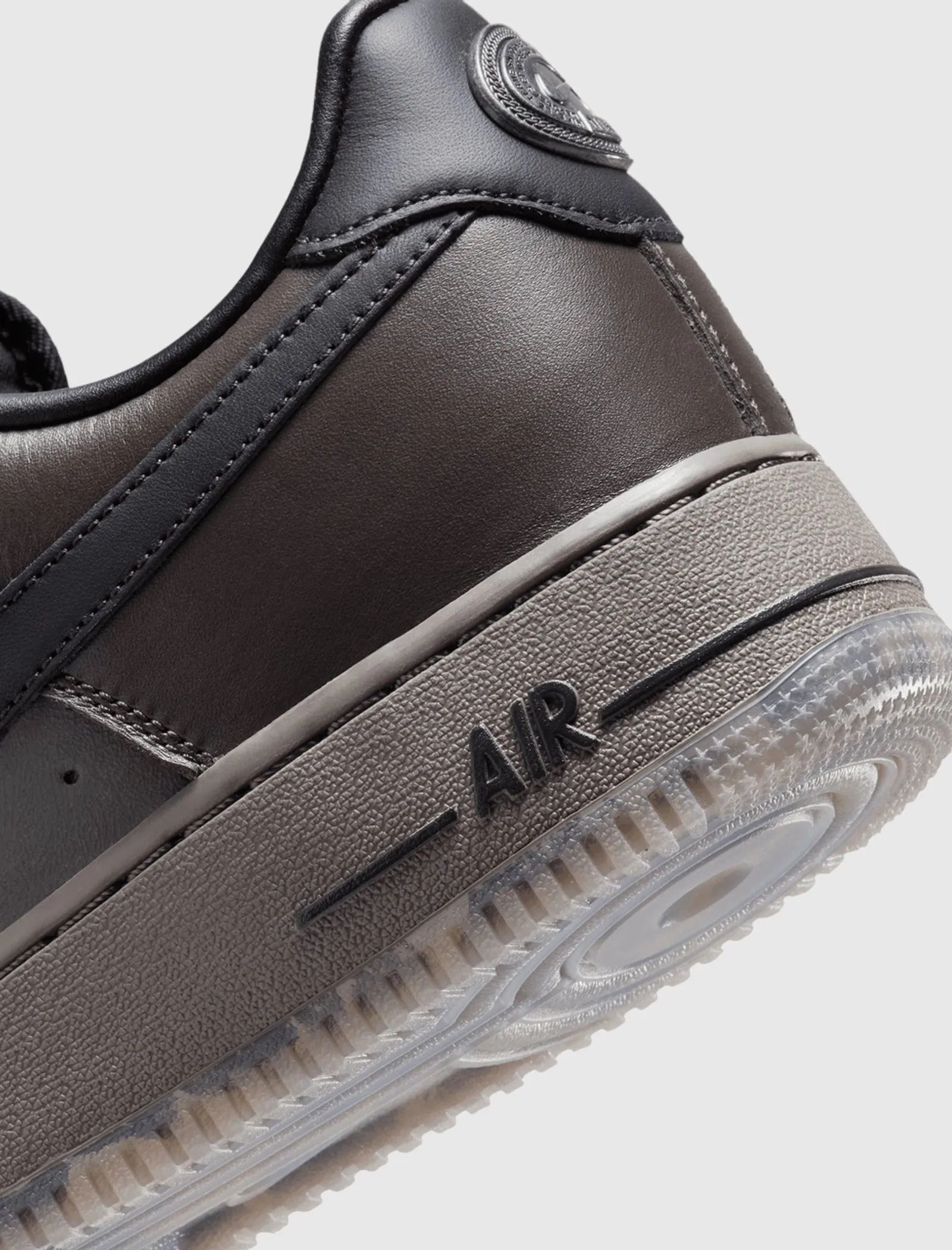 Korean Trend AIR FORCE 1 LOW OLYMPICS "BLACK TEA"