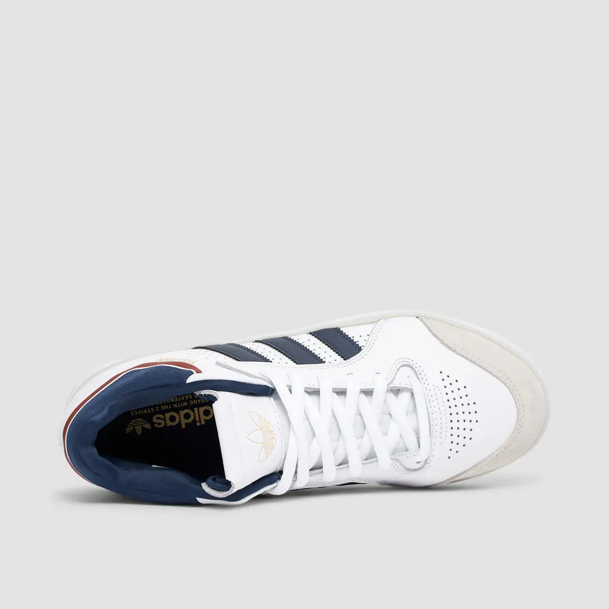 Functional Style Low   Top adidas Skateboarding Tyshawn Pro Skate Shoes - Cloud White / Collegiate Navy / Grey One