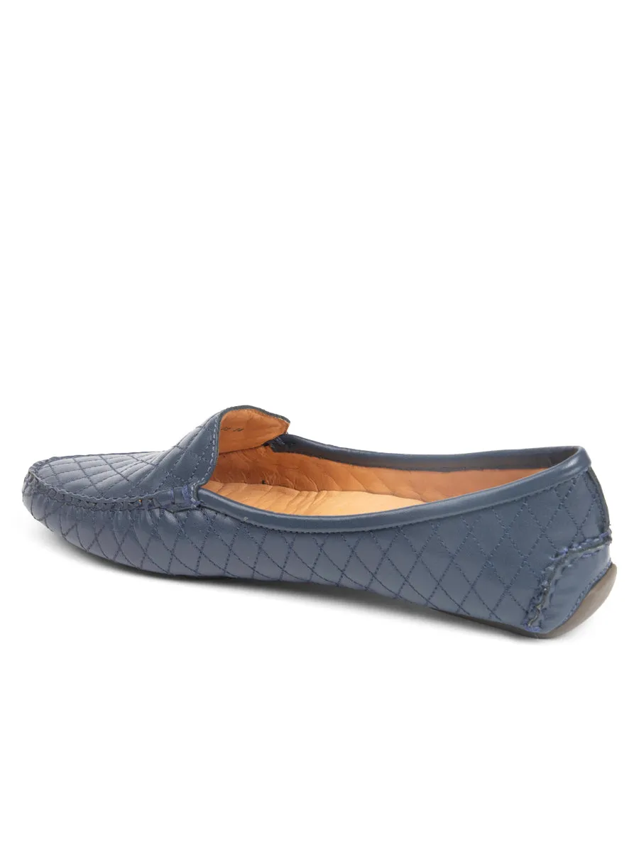 Jillian Quilted Driving Moccasin Stone Gray Wave Flow
