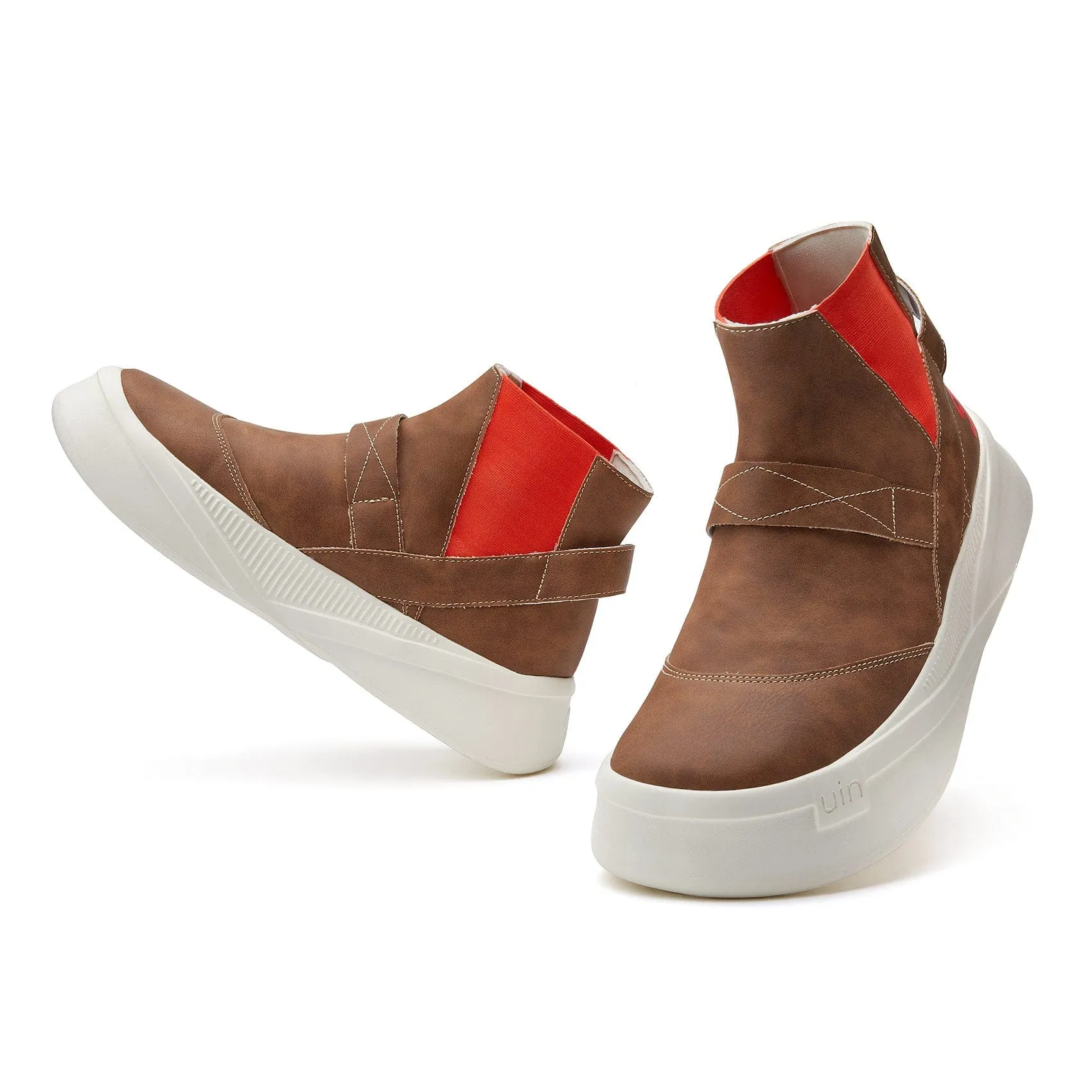 Dark Truffle Victoria III Men Anti   Slip Feature