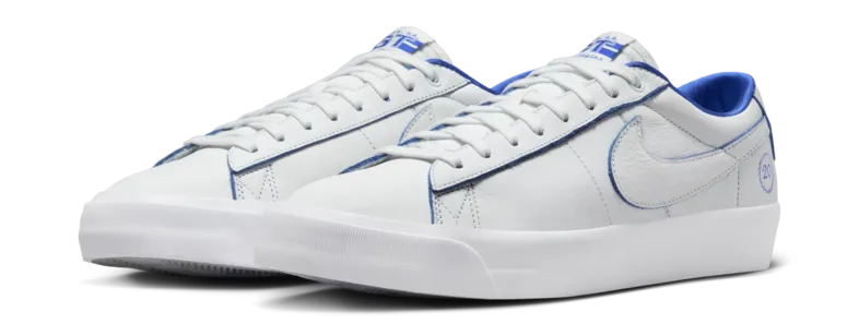 skateboarding Nike SB Zoom Blazer Low Pro GT 20th Anniversary Shoes - Summit White/Game Royal