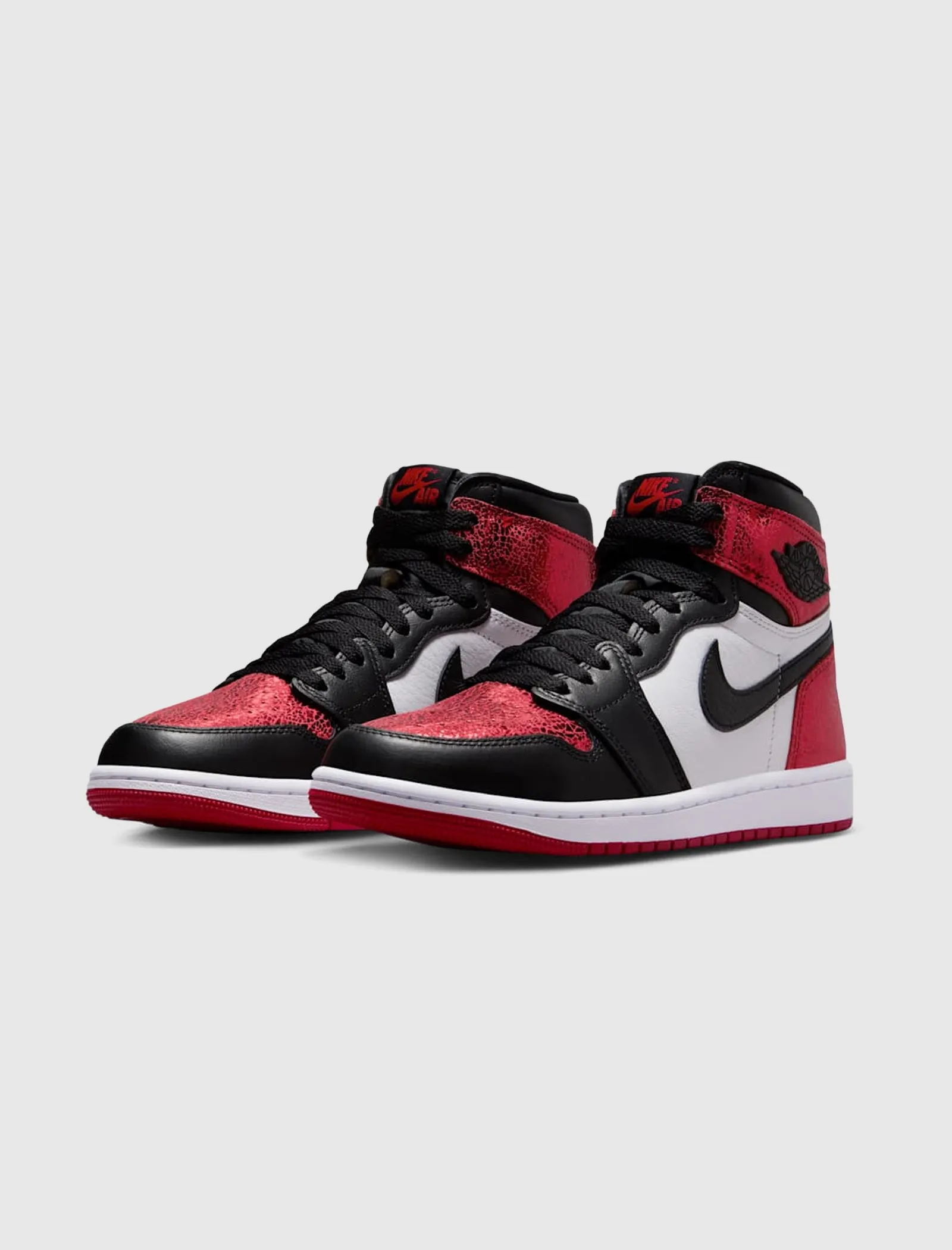 WOMEN'S AIR JORDAN 1 HI OG "VARSITY RED" Long Move