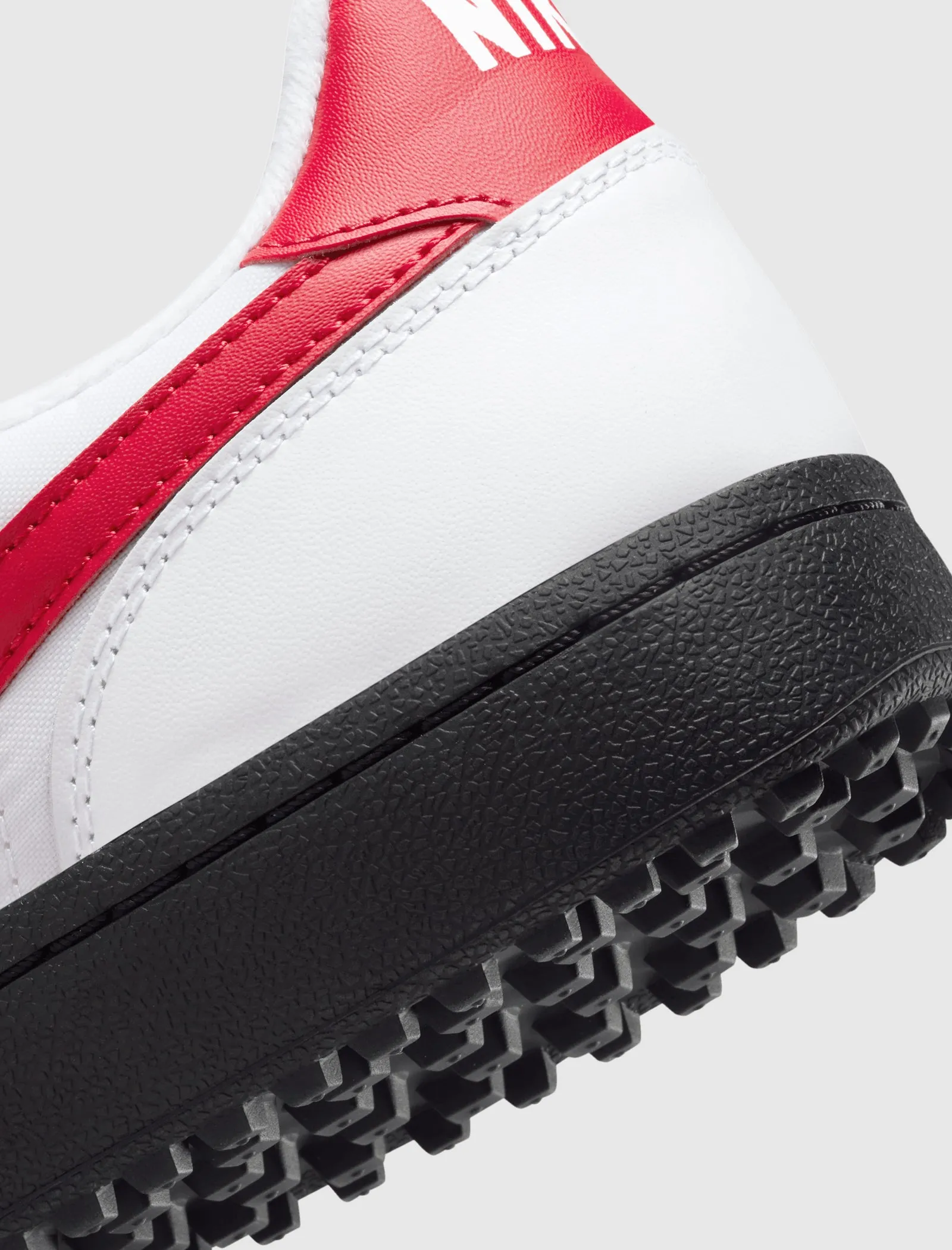 FIELD GENERAL 82 "WHITE/VARSITY RED/BLACK" Photo Glam Fit