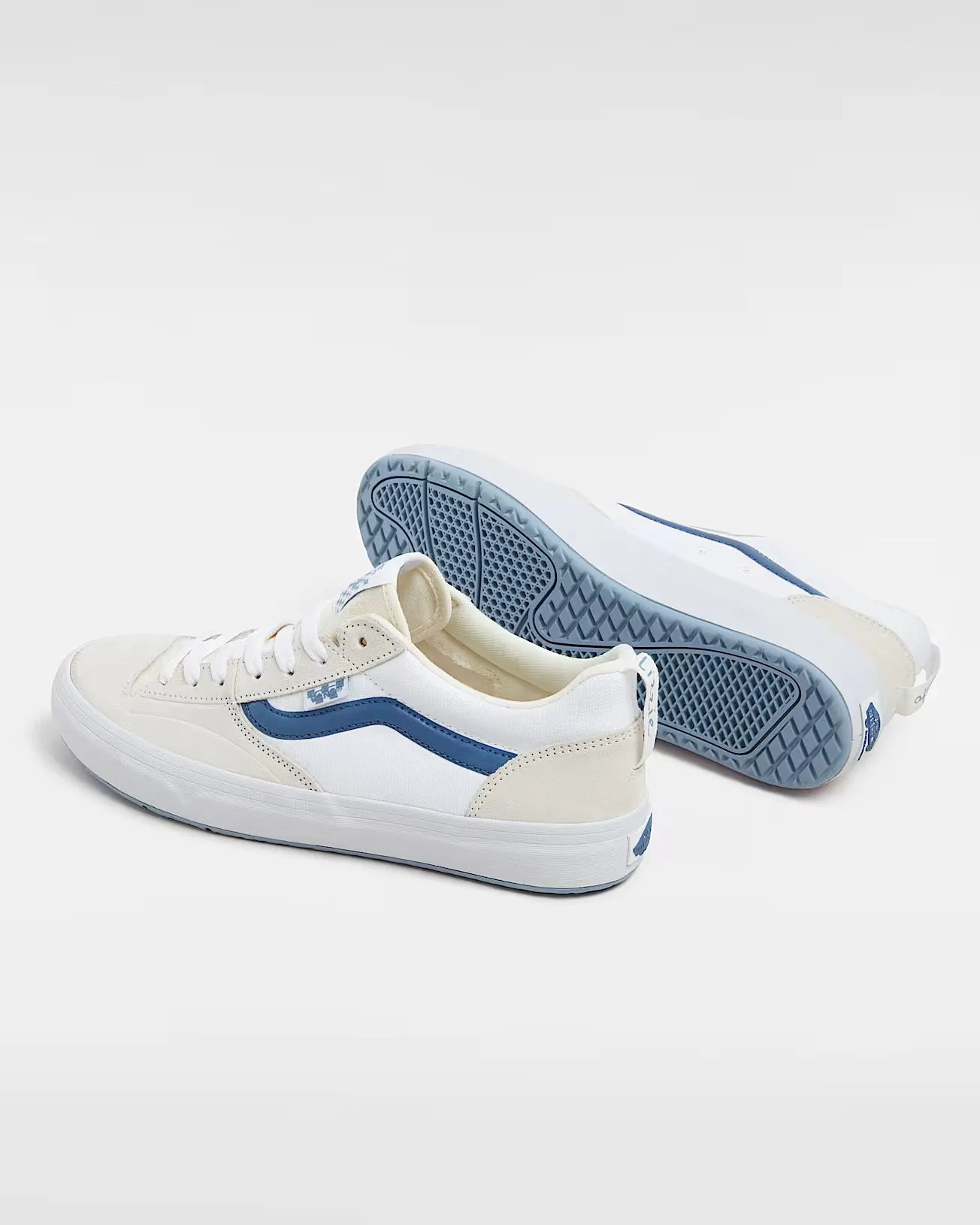 Vans Skate Lizzie Low Skateboard Shoes - White / Light Blue Sport Step