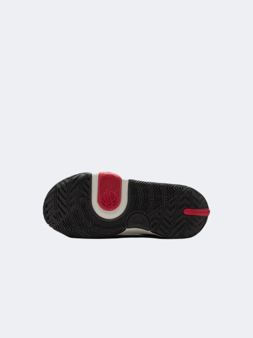 Nike Team Hustle 11 Ps-Boys Basketball Shoes White/Gold/Red/Black Rolling Motion Tech TractionOutsole