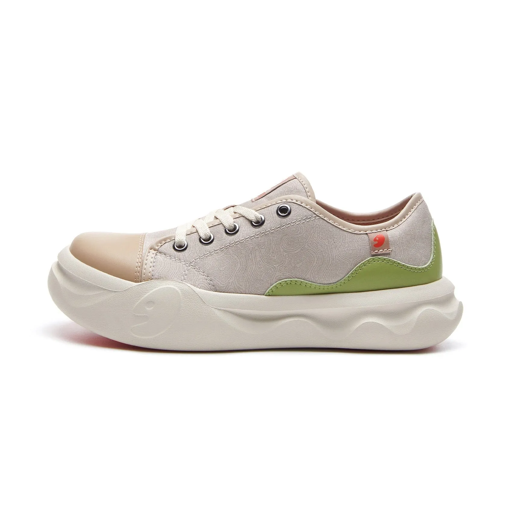 Sesame Segovia I Women City Wear Pro Skate Look