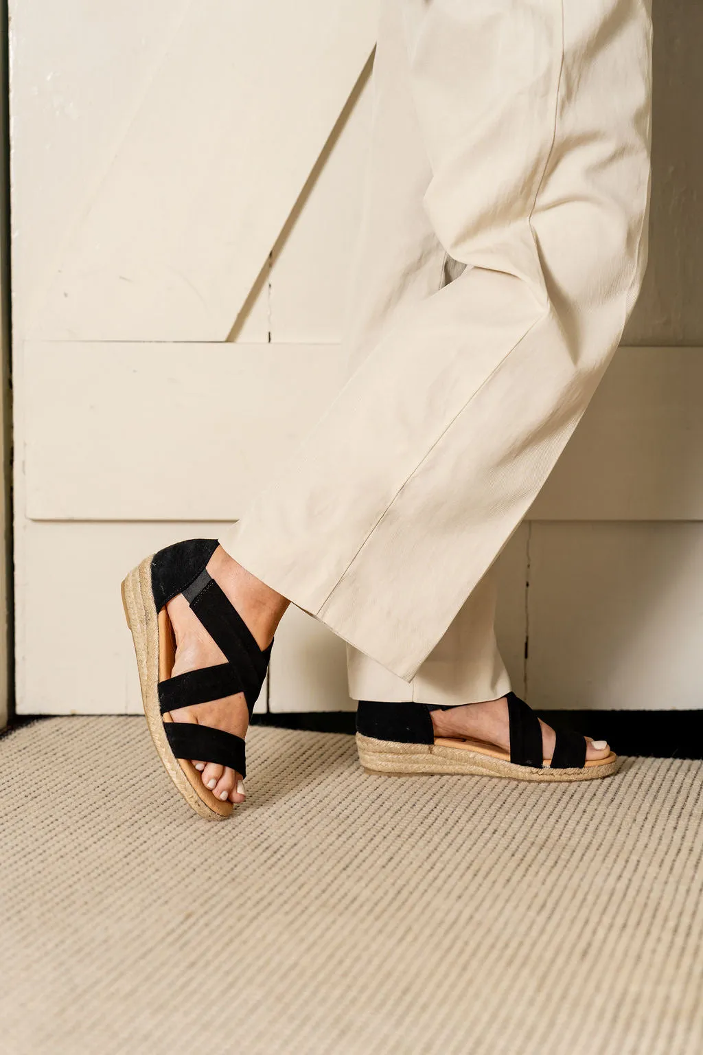 Eliza Criss-Cross Elastic Espadrille Sandal comfort feature Pace Ready