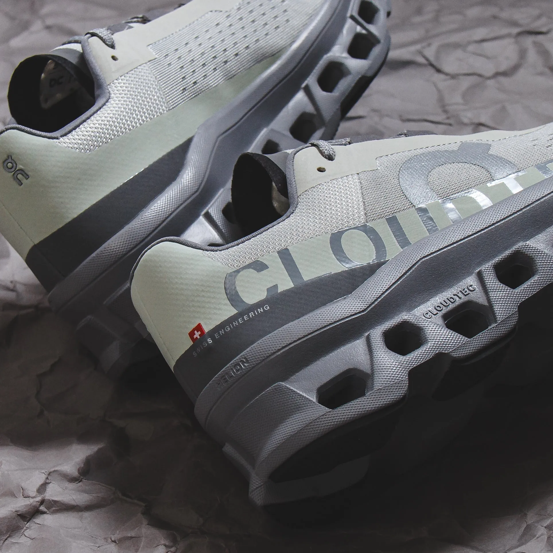 ON Men Cloudmonster Ice Alloy 61.97788 Knitted Warm Polish Look