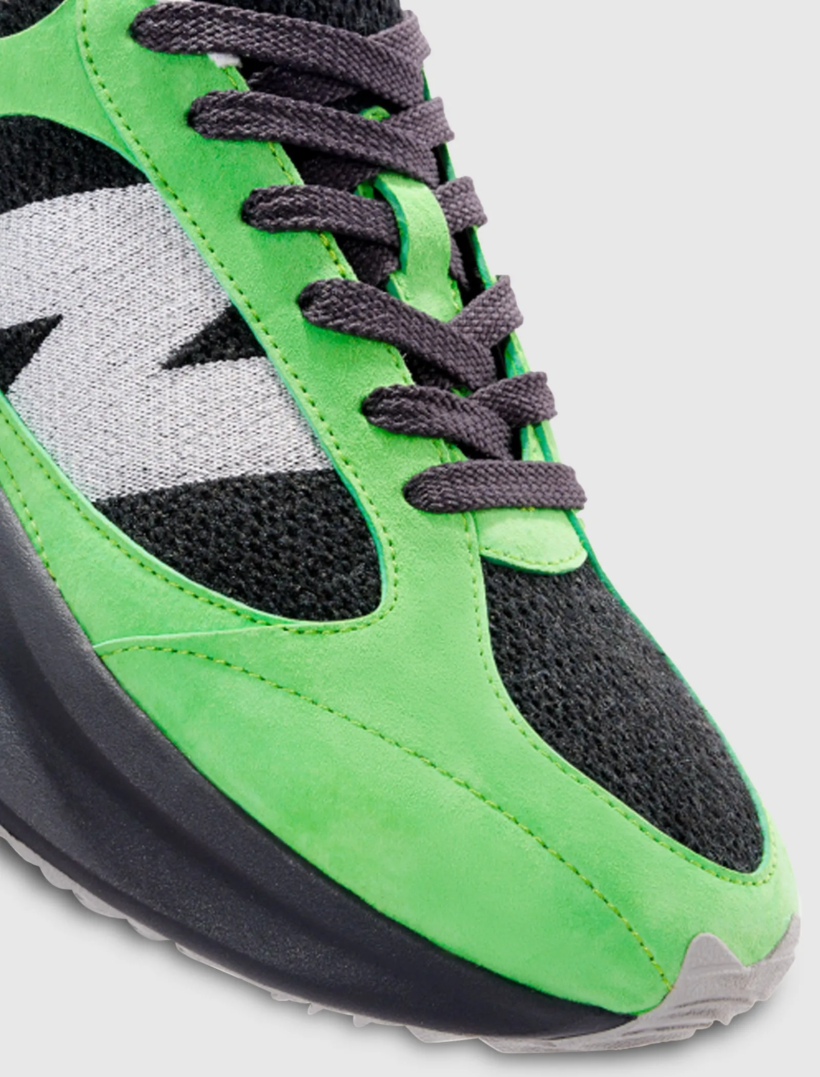 WARPED RUNNER "GREEN/BLACK" Business Mode Workout