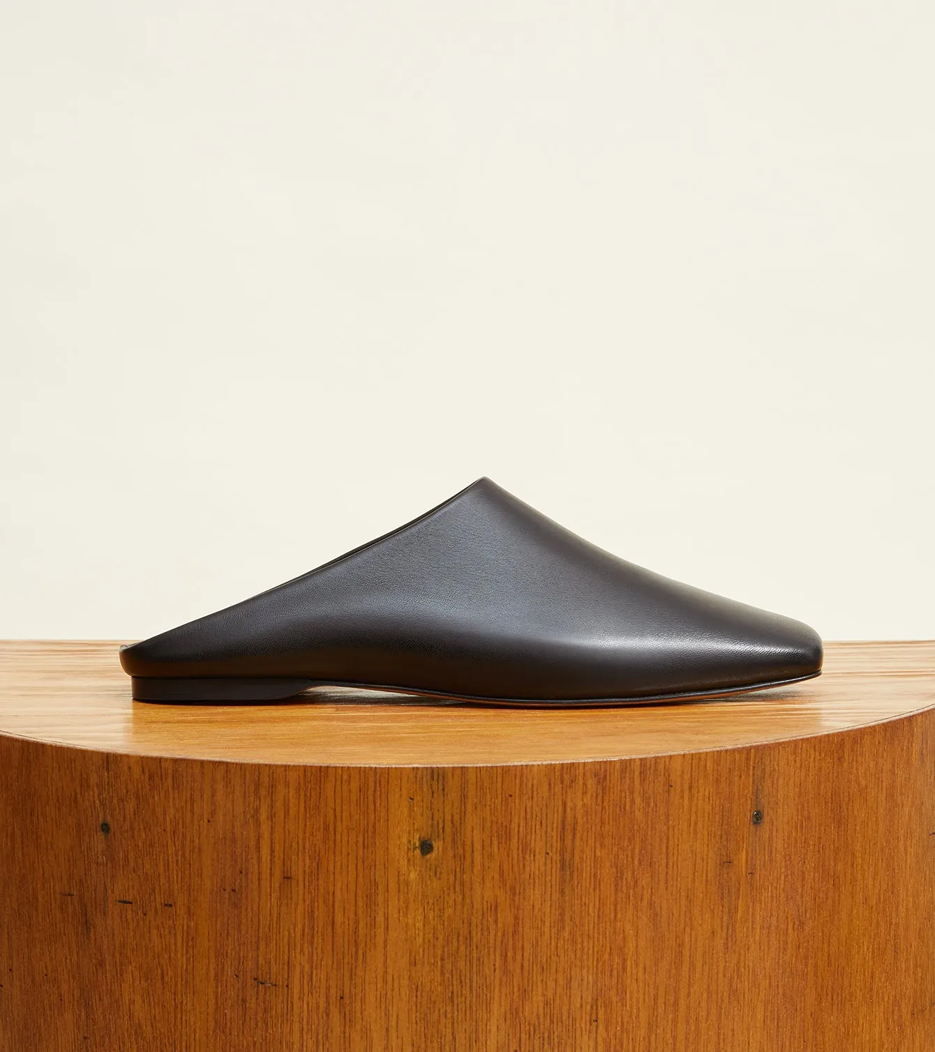 Anti Slip Athletic Design Stella