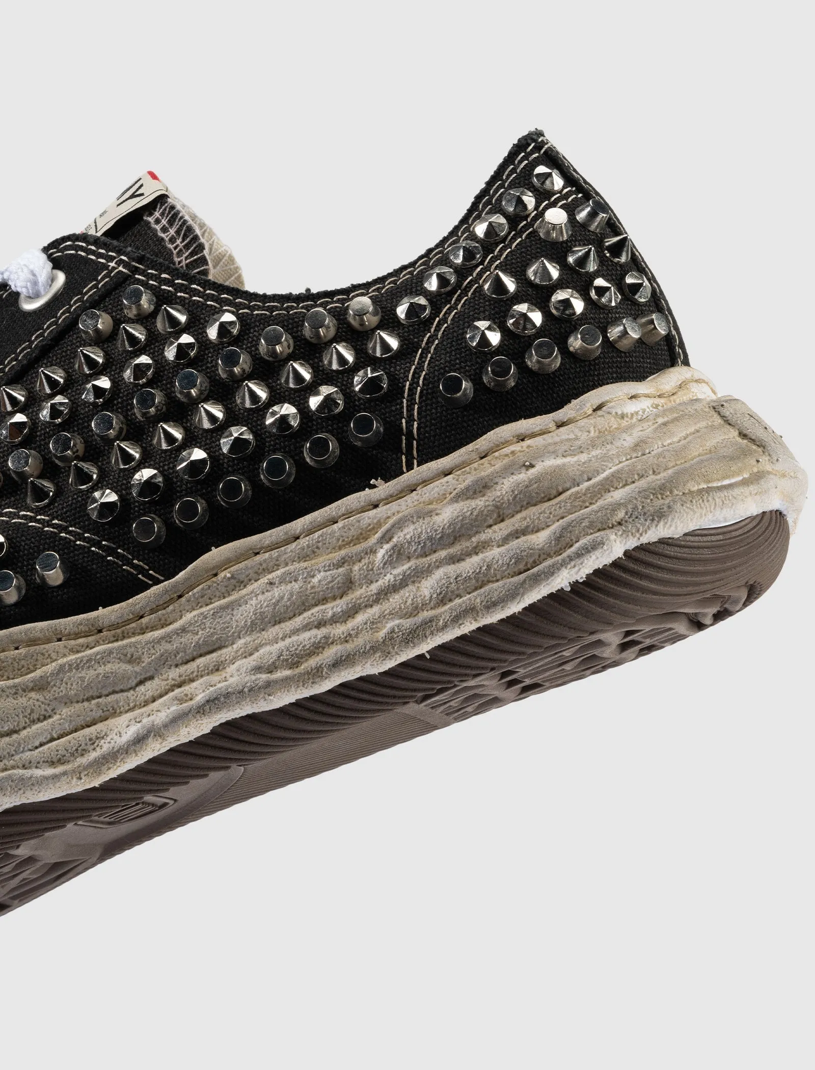 Stylish PETERSON 23 LOW SNEAKERS