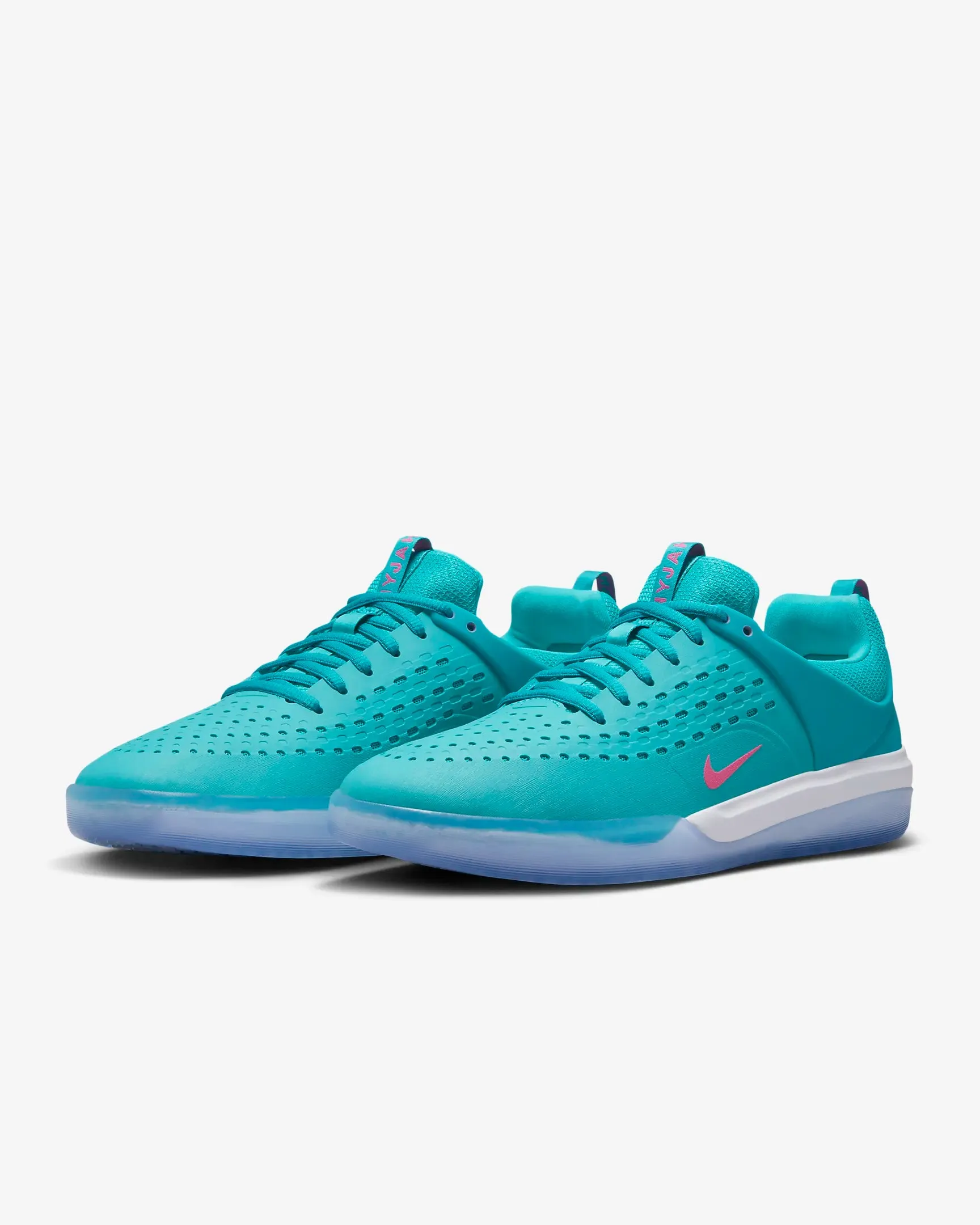 Foot Lock Active Motion Nike SB Zoom Nyjah 3 Shoes - Dusty Cactus/Pinksicle