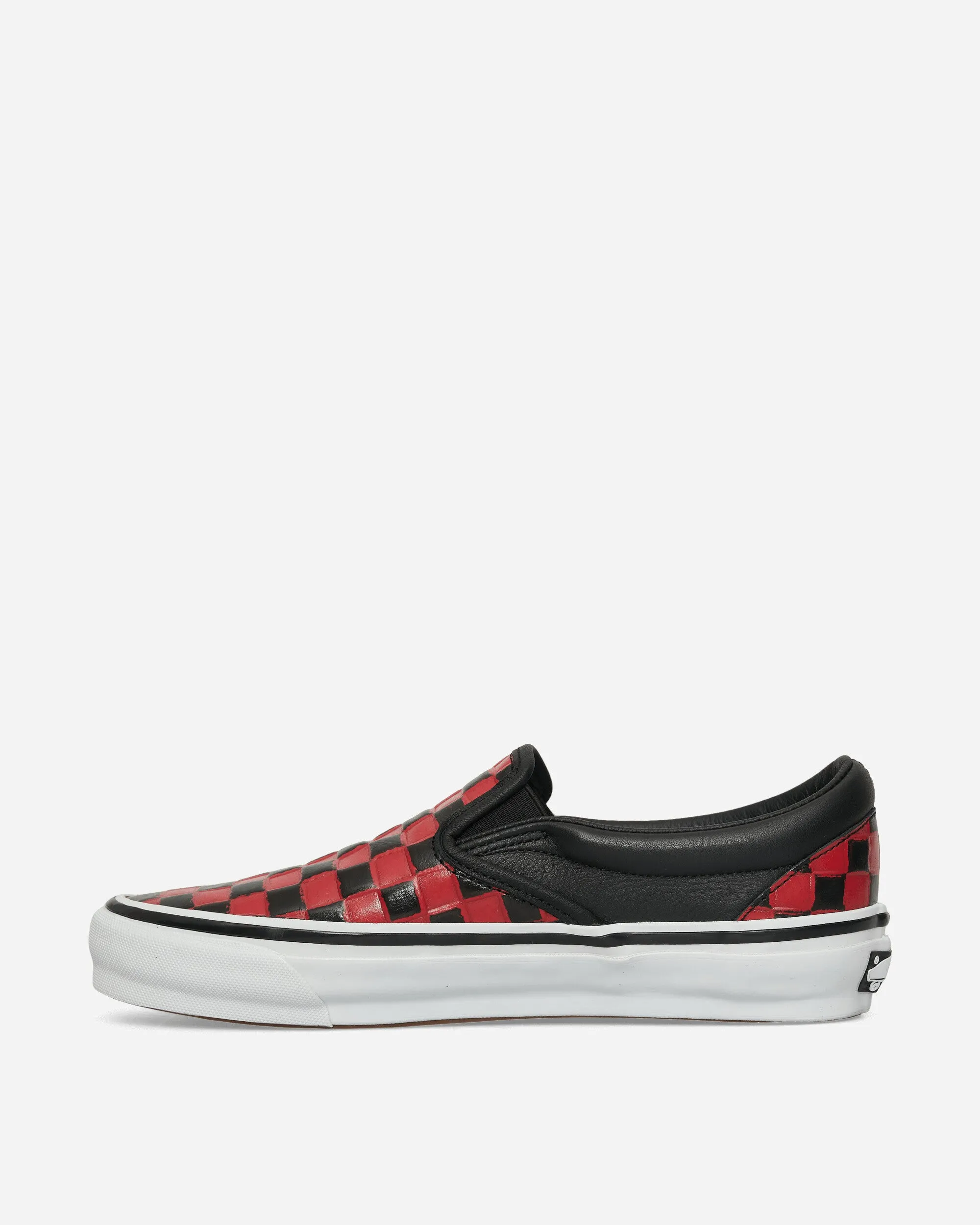 Waterproof Slip On Travel Style Classic Slip-On 98 Leather Check Vibram Sneakers Black / Racing Red