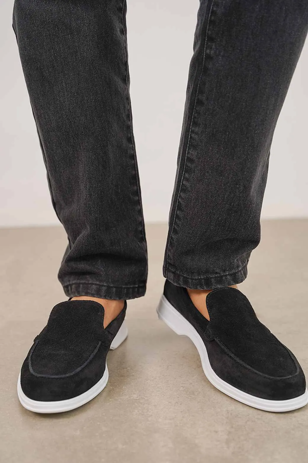 COMFORTABLE LEATHER LOAFERS French Design
