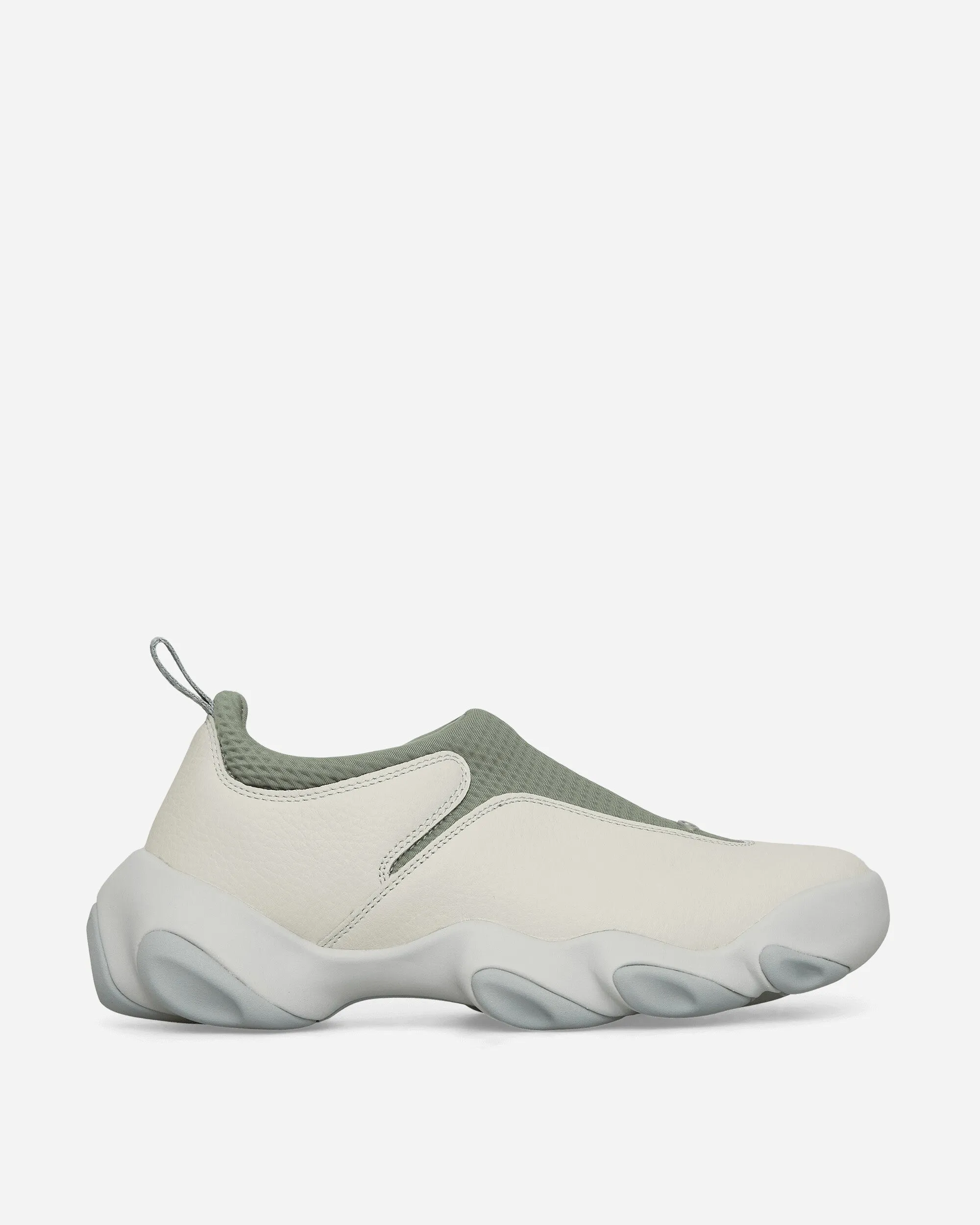 Effortless Motion Tongue Padded Slip On Suede Flesh Sneakers Lily Pad / White
