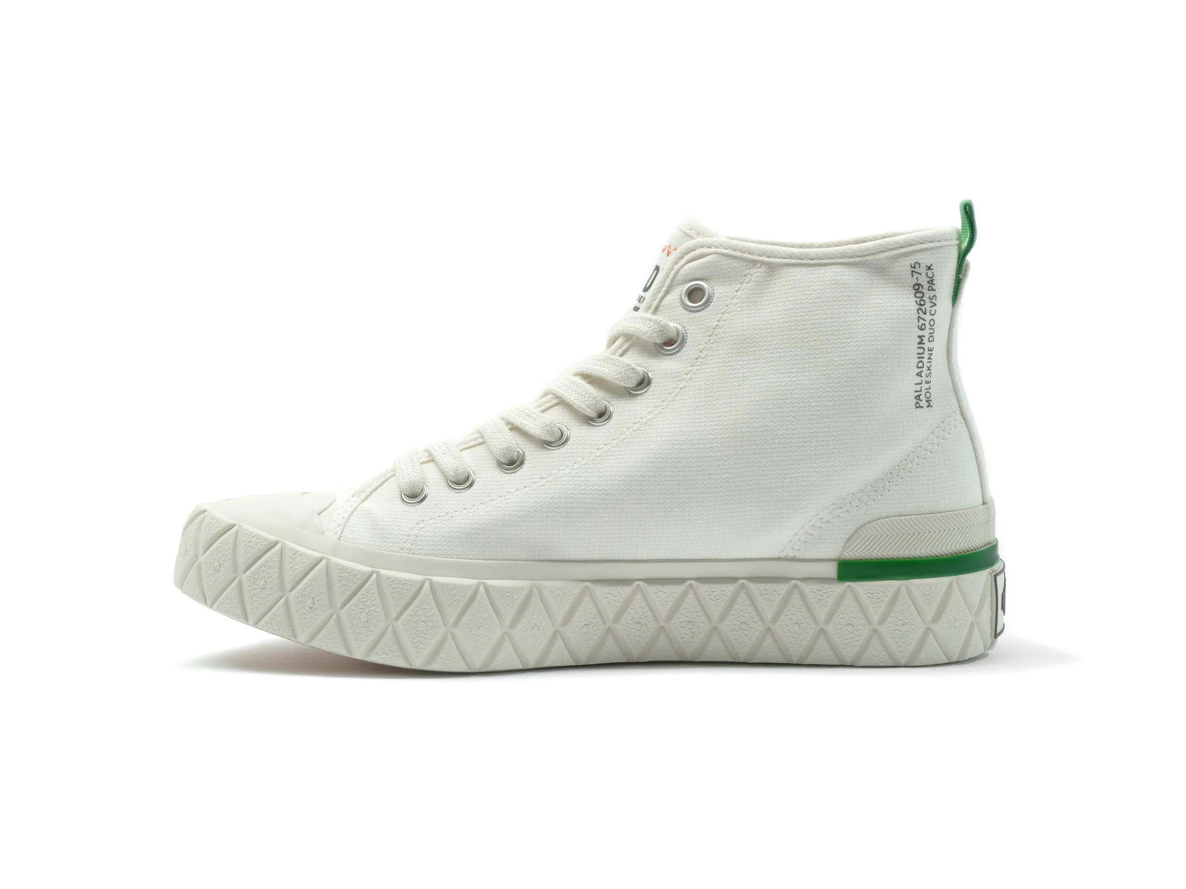 Action Ready 79142-180-M | PALLA ACE CHUKKA ORGANIC | CREAM WHITE