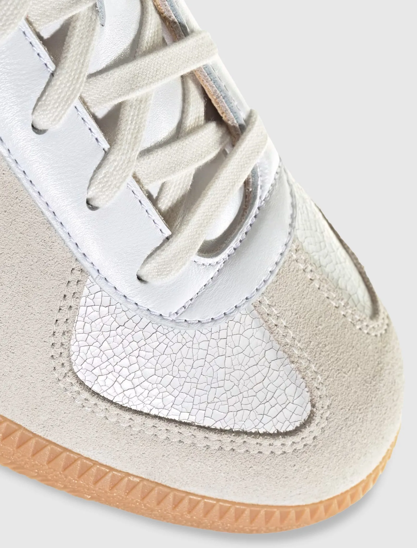 BW ARMY LUX "WHITE/GUM" Lightweight Design Ergonomic Design