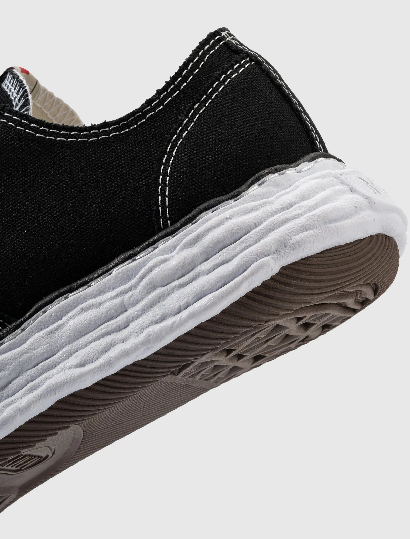 Breathable Upper Hiking PETERSON 23 LOW "BLACK"