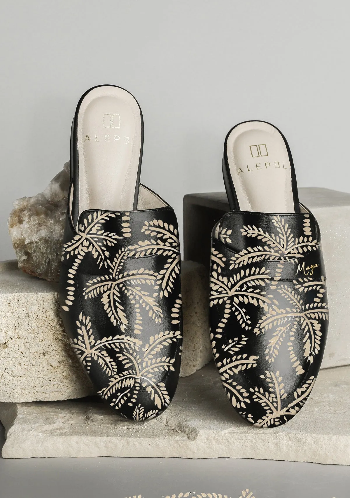 Soft Step-On Beach Ready Sandals Beige Abstract Palms Black Mule
