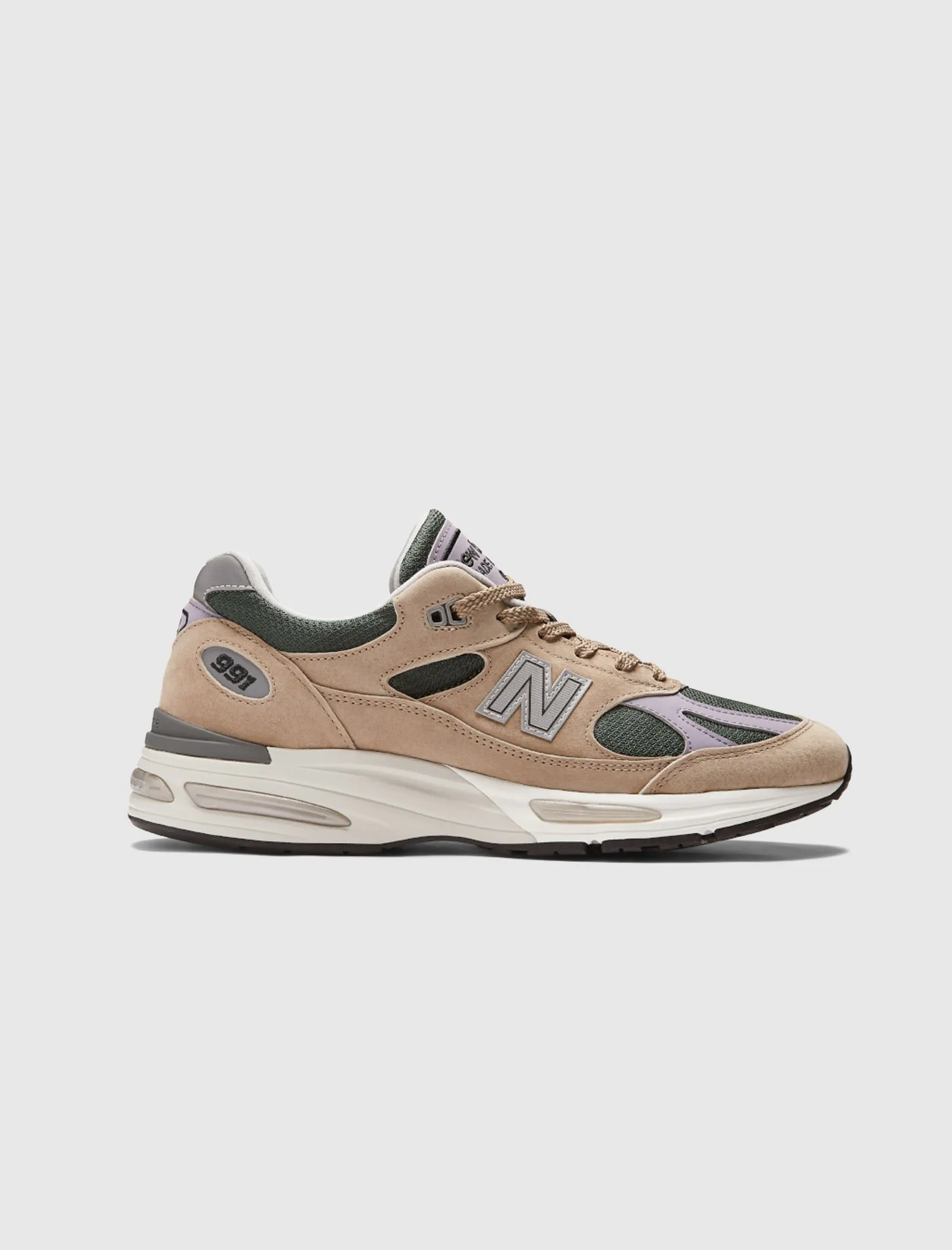 MADE IN UK 991 V2 "CEMENT" Ultra Light Urban Walkers