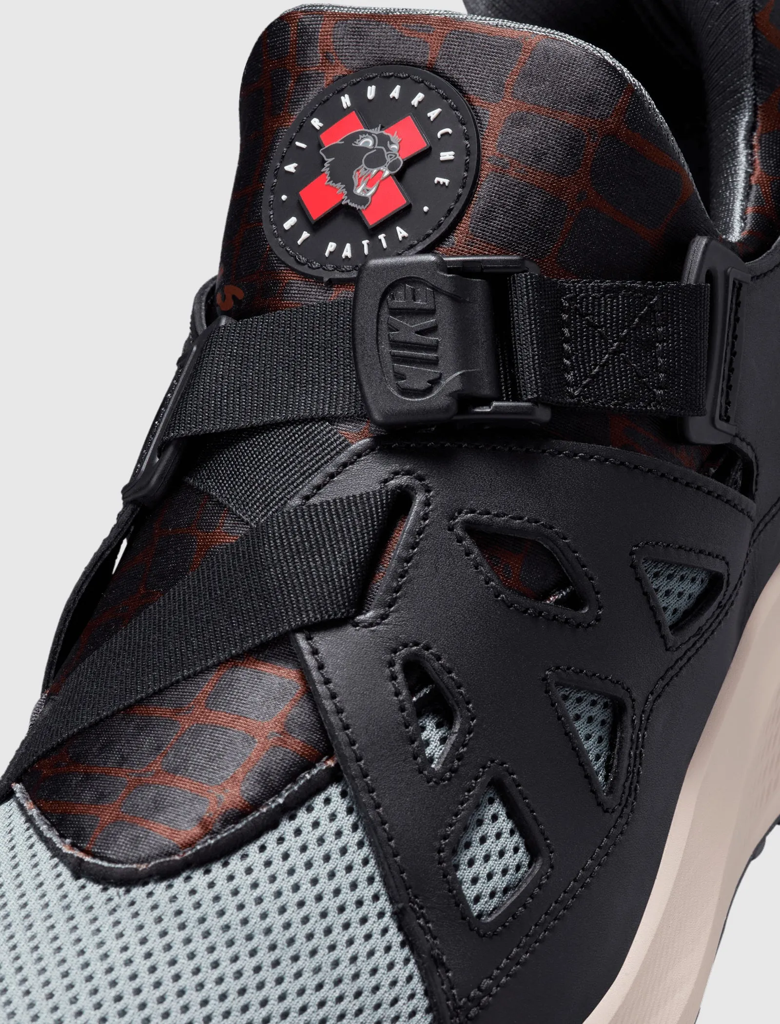 PATTA AIR HUARACHE "BLACK/COOL GREY" Work