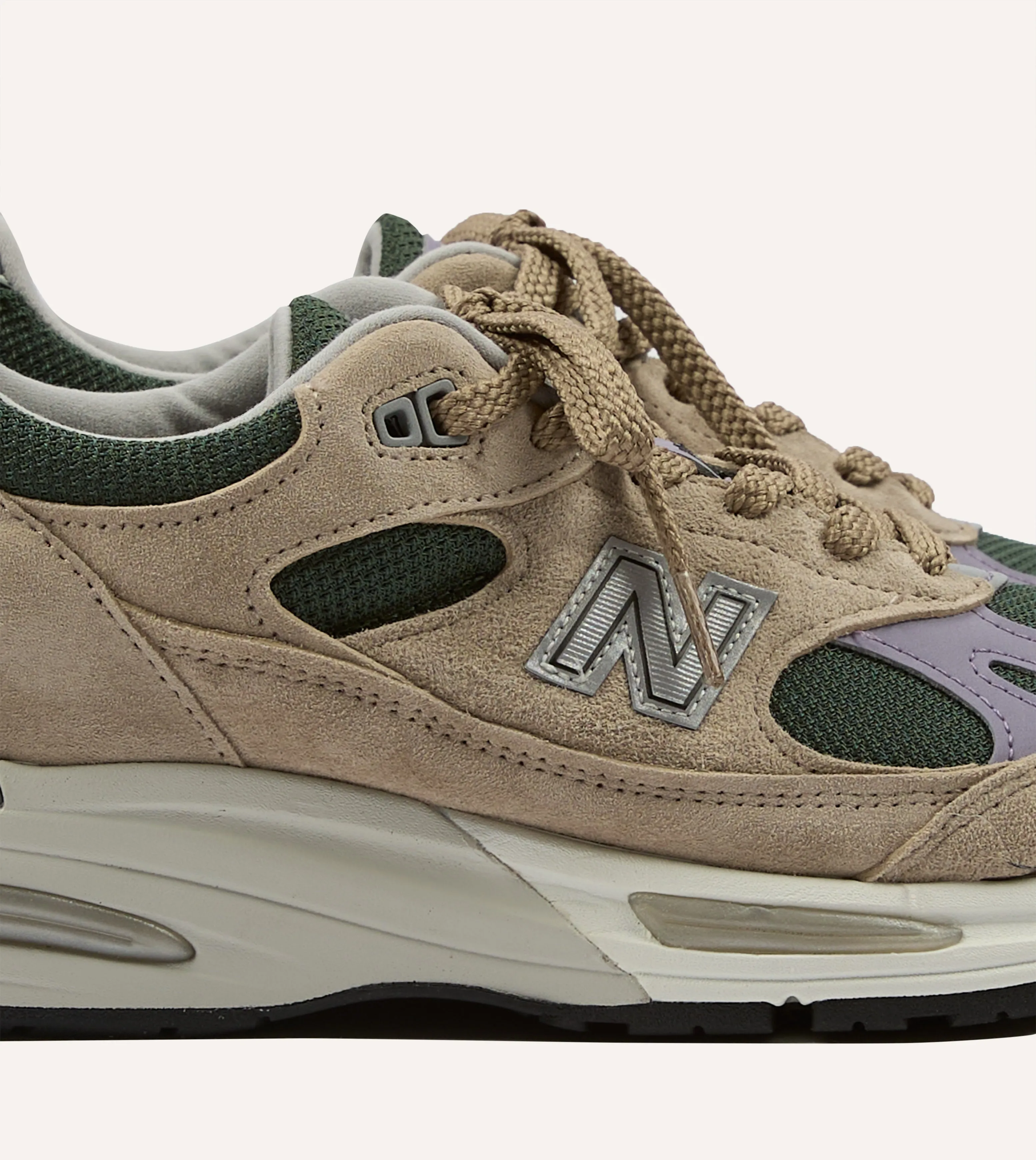 New Balance Tan 'Essentially Offbeat' Made in UK 991v2 Trainers Breathable Indoor Fitness
