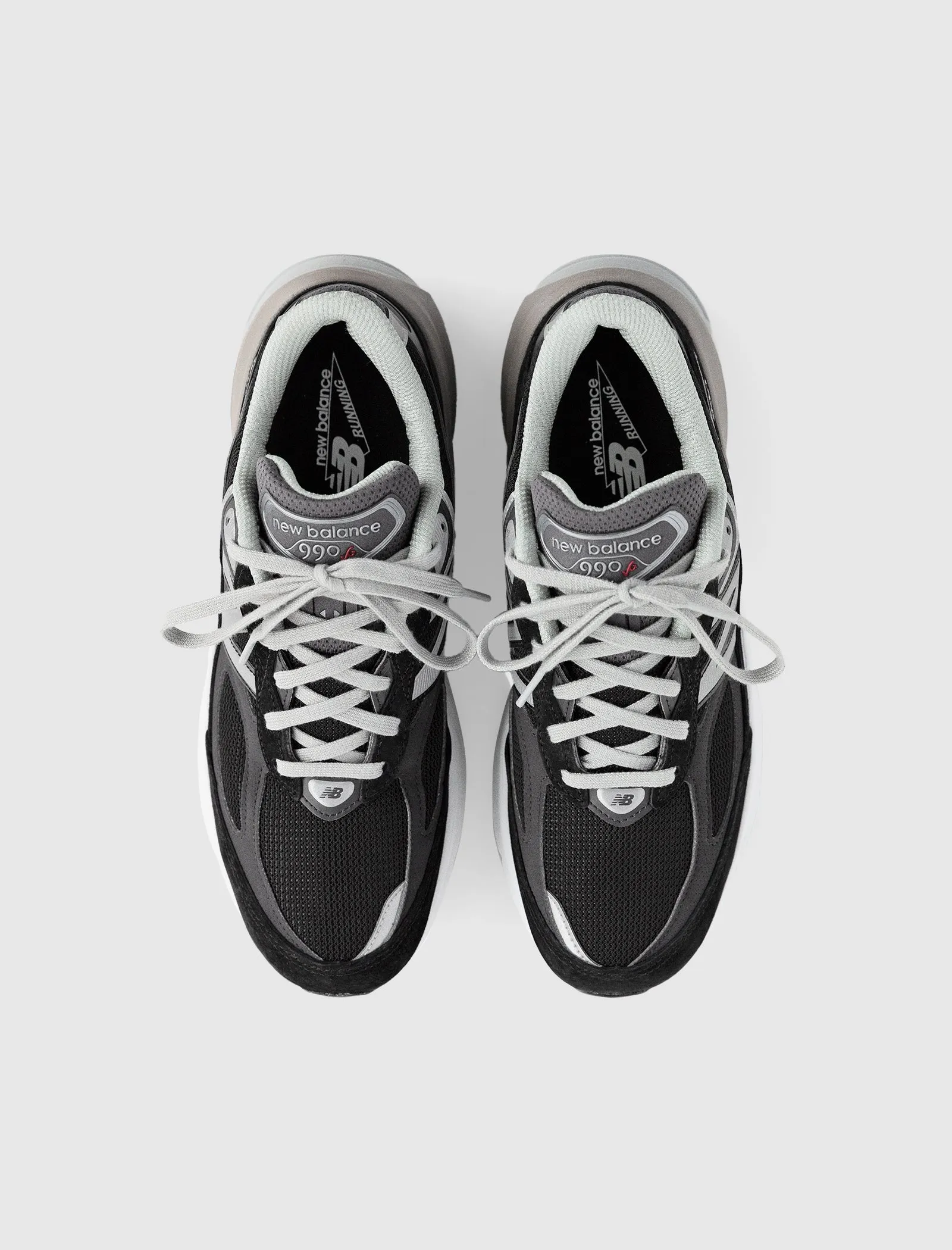 WOMEN'S 990V6 "BLACK/GREY" Lightweight