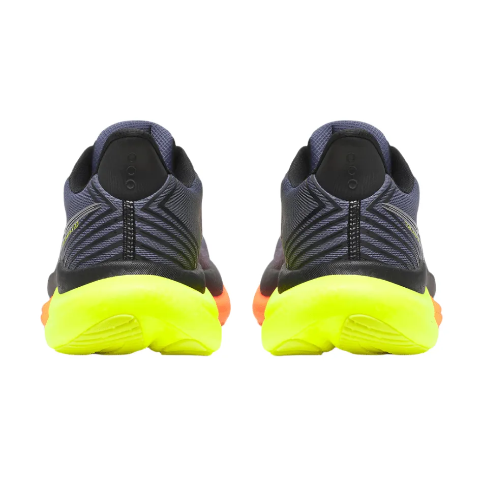 Non   Slip Outsole energy - returning sole shoe feature Saucony Men's Triumph 23 Running Shoes in Shadow/Vizi AW25