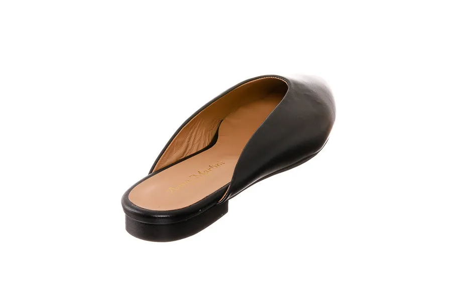 Am Aster Black Soft Sole