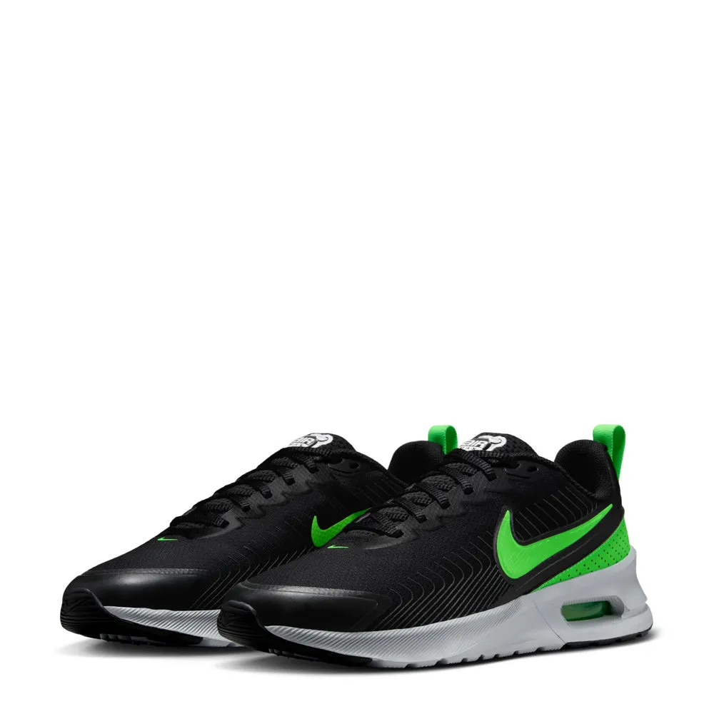 Air Max NuAxis - Mens running with a watch