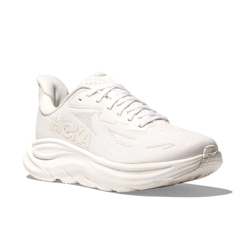 Good Traction Women's Clifton 10 White/White