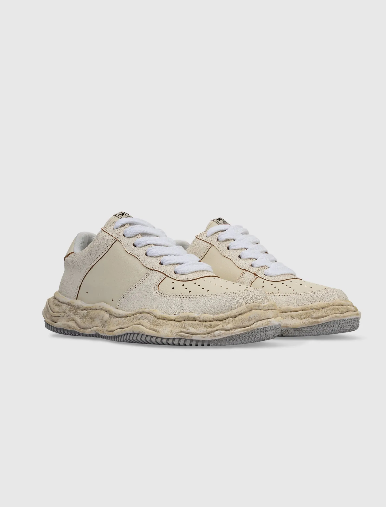 Energy Core Cactus Cool WAYNE LOW TOP CRACKING LEATHER SNEAKERS "WHITE"