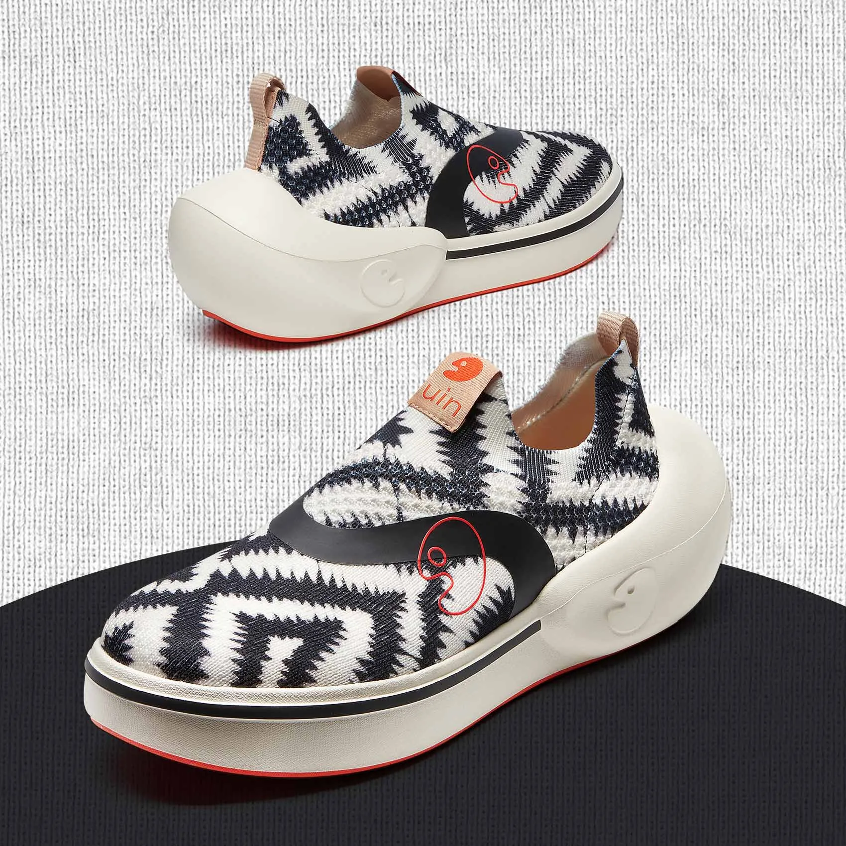 Comfort Fit System Ventilated Sides Ink Ripple 5 Bilbao B1 Women