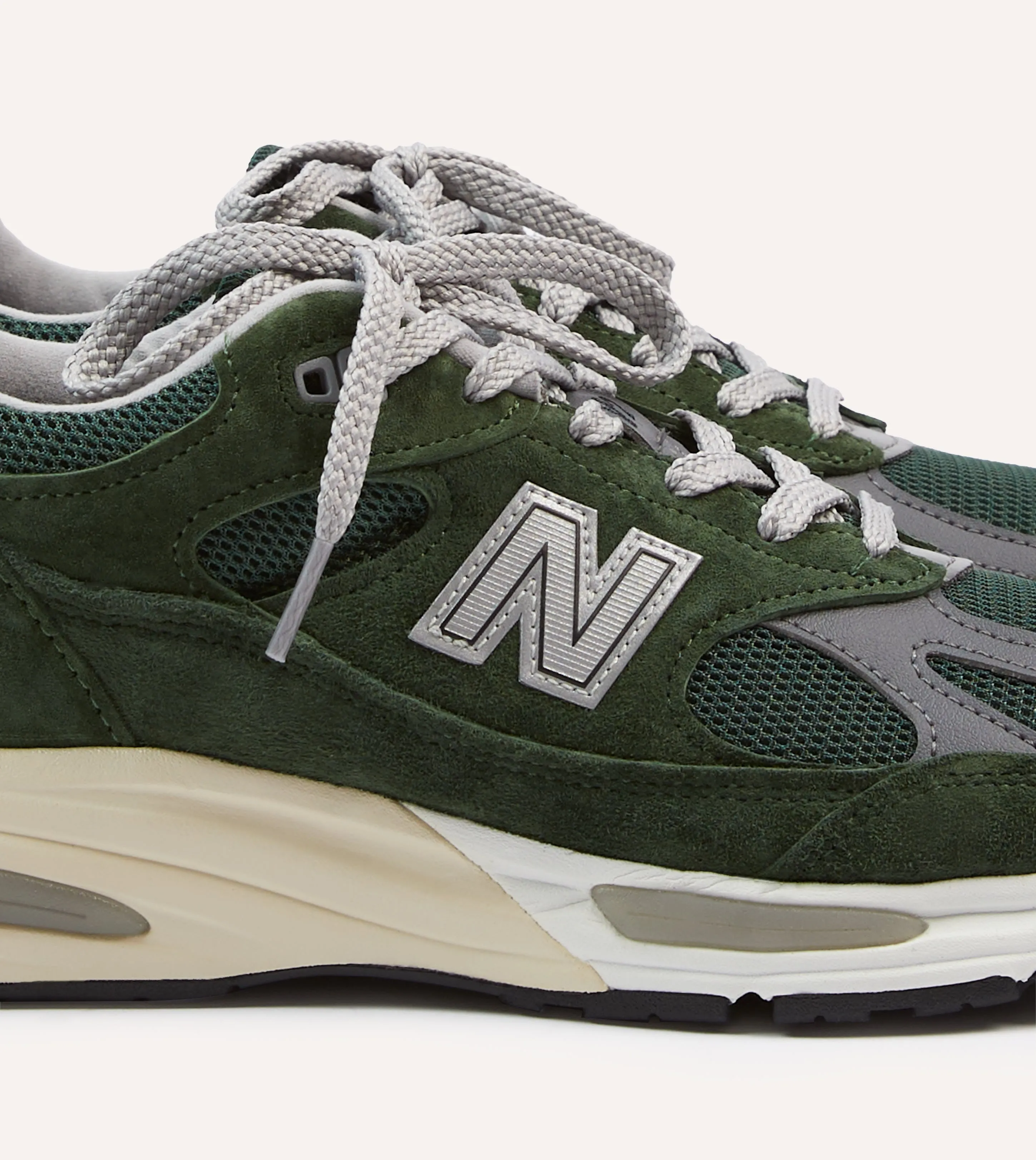 New Balance Kombu Green Made in UK 991v2 Trainers Hot Pick